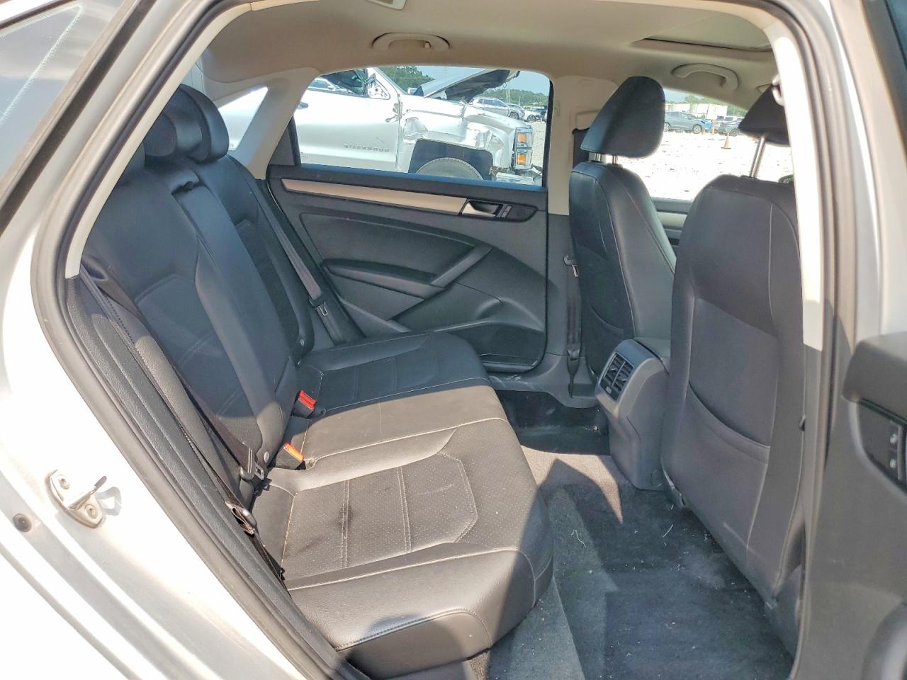 2015 Volkswagen Passat Se Silver vin: 1VWBV7A36FC095468