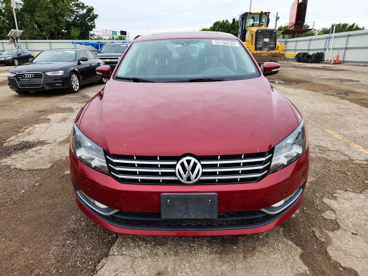 2015 Volkswagen Passat Se Red vin: 1VWBV7A37FC017541
