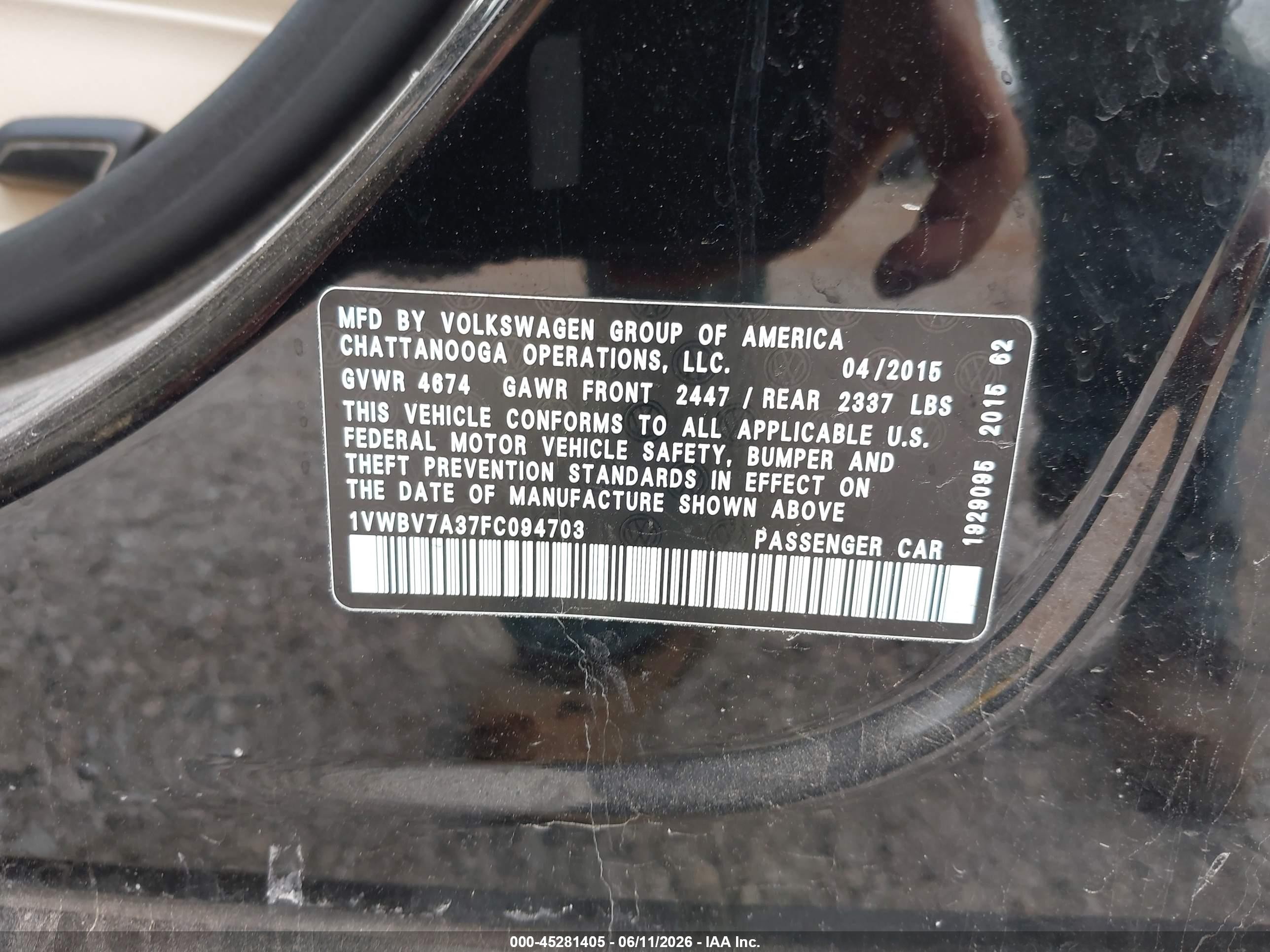 2015 Volkswagen Passat 2.0l Tdi Se Black vin: 1VWBV7A37FC094703
