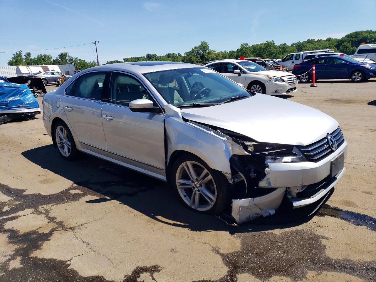 2015 Volkswagen Passat Se Silver vin: 1VWBV7A39FC060584