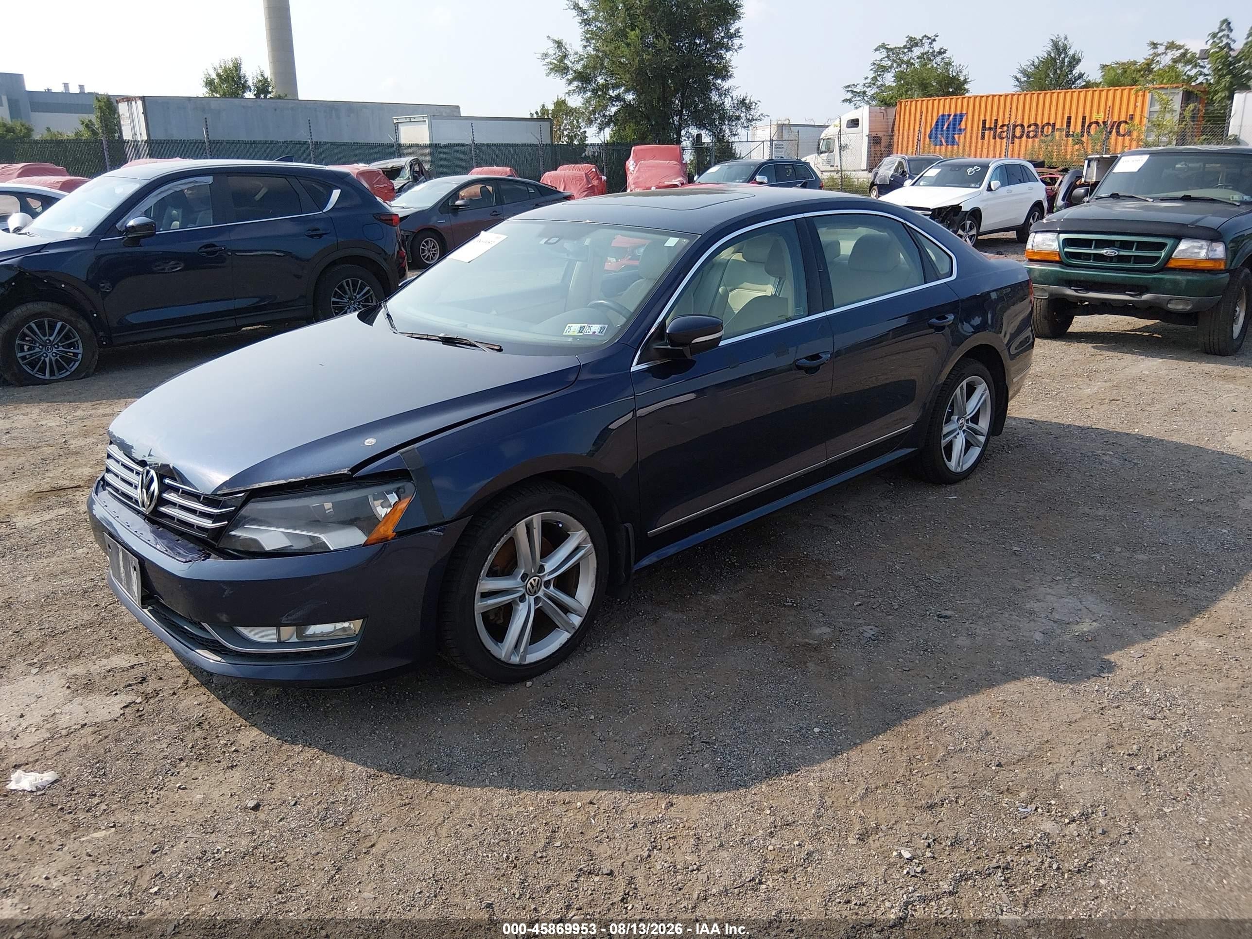 2015 Volkswagen Passat 2.0l Tdi Se Dark Blue vin: 1VWBV7A39FC079040