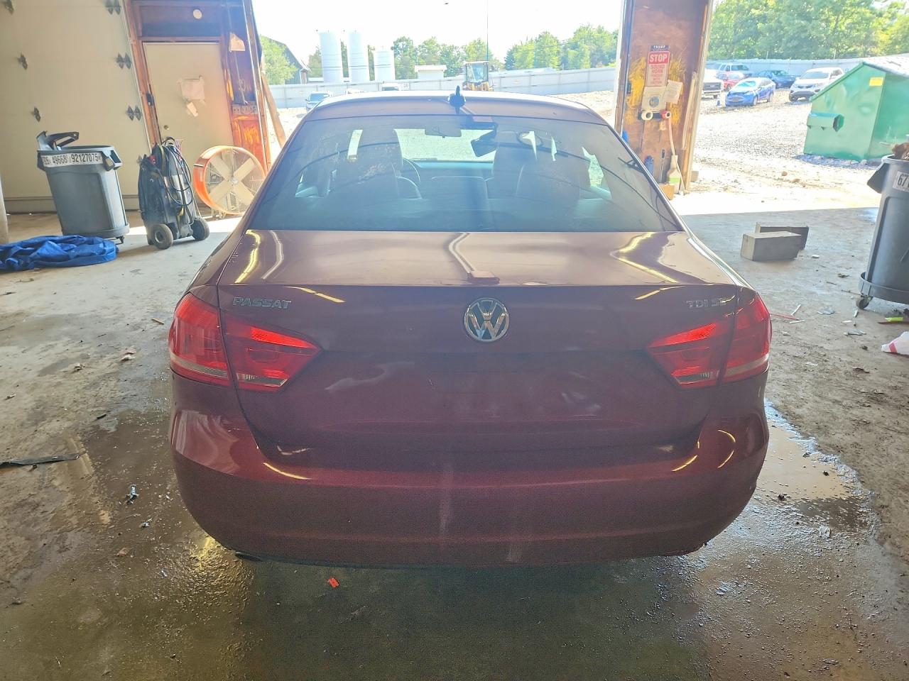 2015 Volkswagen Passat Se Burgundy vin: 1VWBV7A3XFC018960