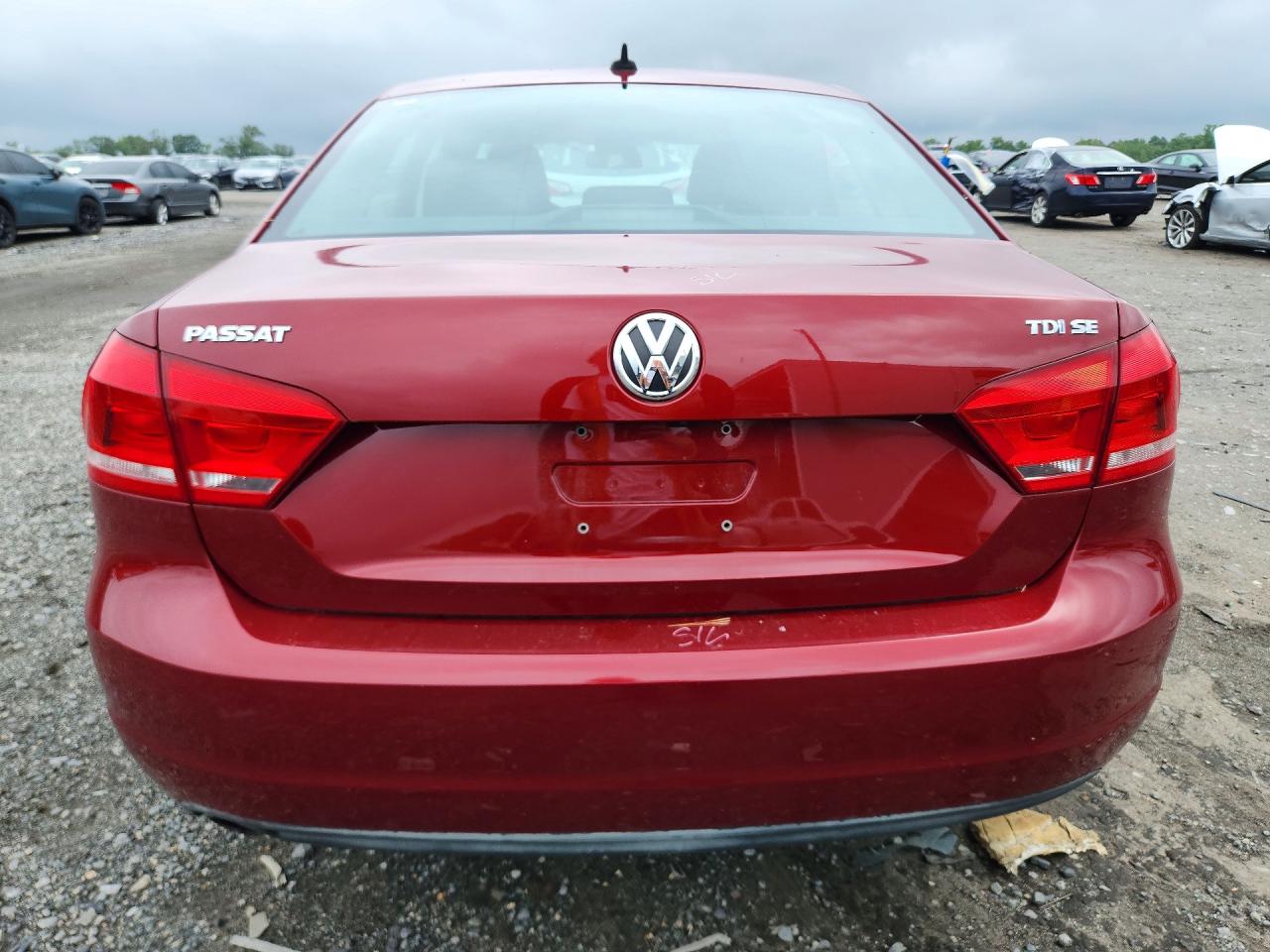 2015 Volkswagen Passat Se Red vin: 1VWBV7A3XFC046838