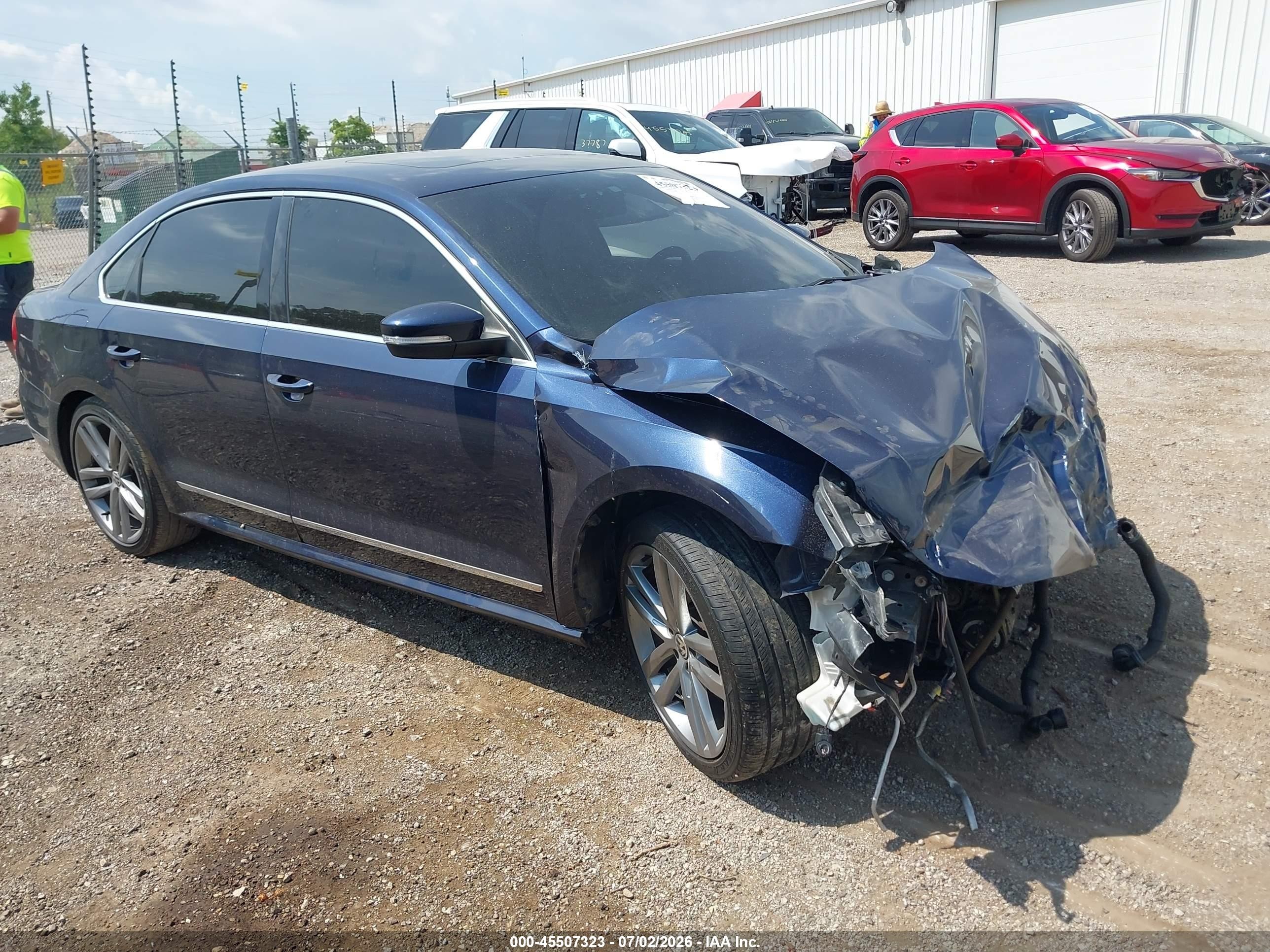 2015 Volkswagen Passat 2.0l Tdi Se Dark Blue vin: 1VWBV7A3XFC047200