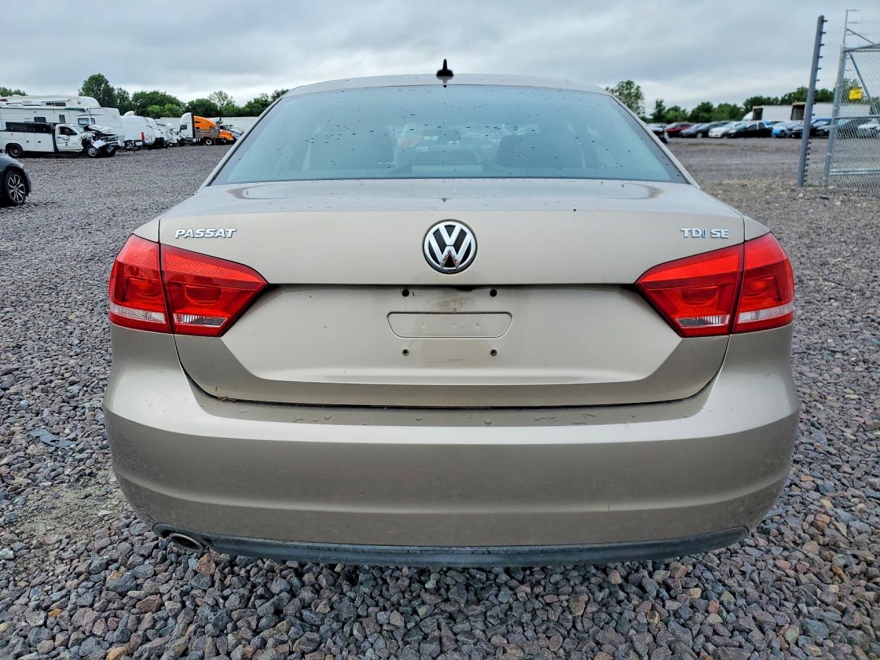 2015 Volkswagen Passat Se Tan vin: 1VWBV7A3XFC053661