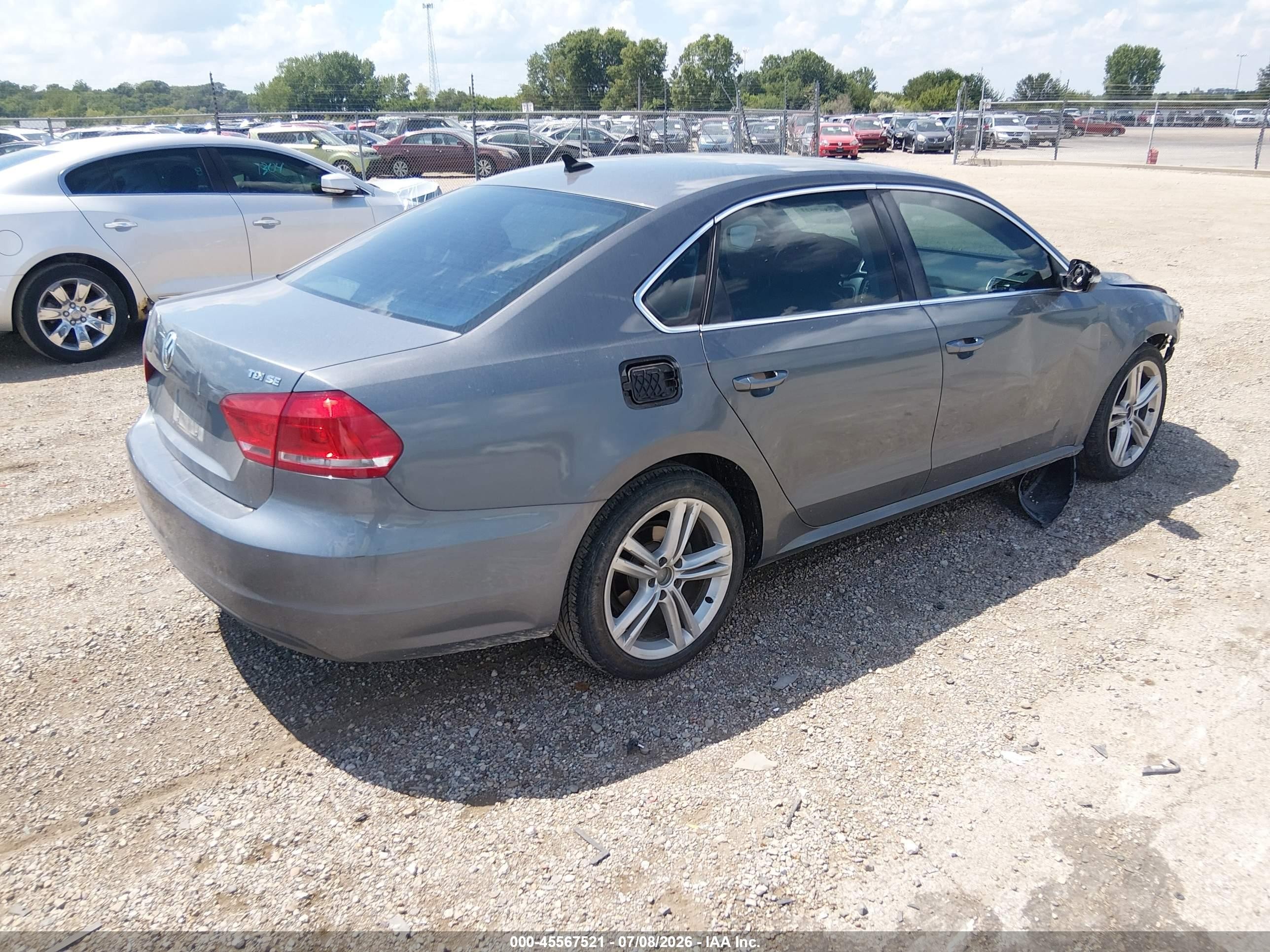 2015 Volkswagen Passat 2.0l Tdi Se Gray vin: 1VWBV7A3XFC076423