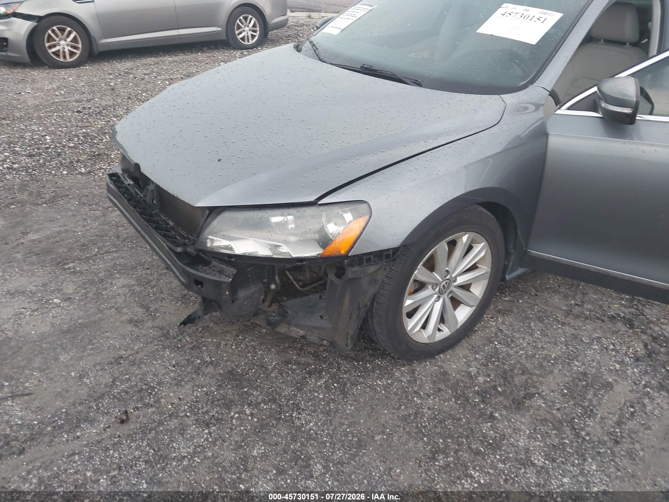 2013 Volkswagen Passat 2.5l Sel Gray vin: 1VWCH7A30DC096785