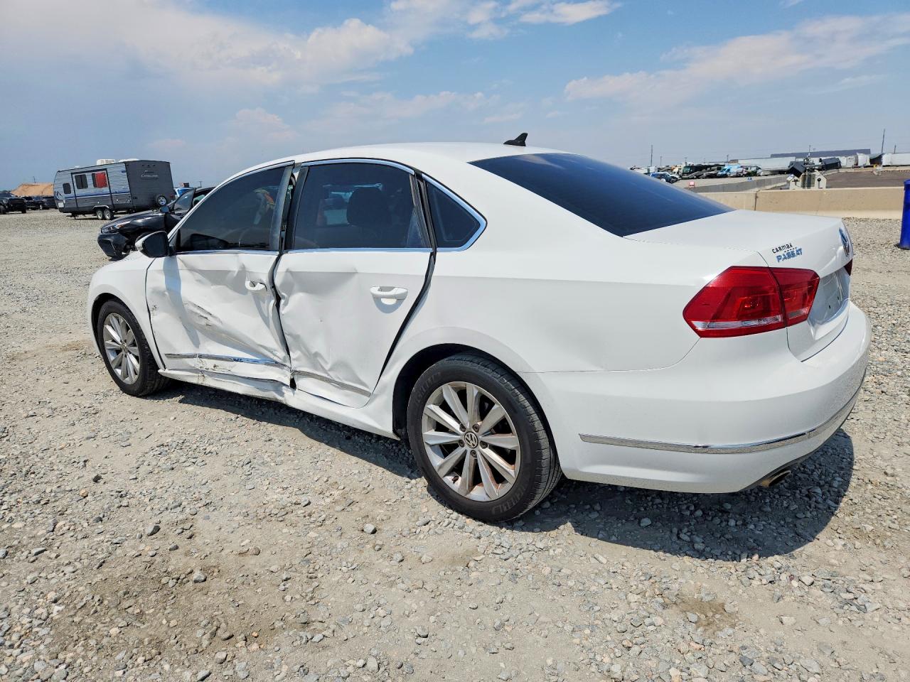 2012 Volkswagen Passat Sel White vin: 1VWCH7A31CC059856