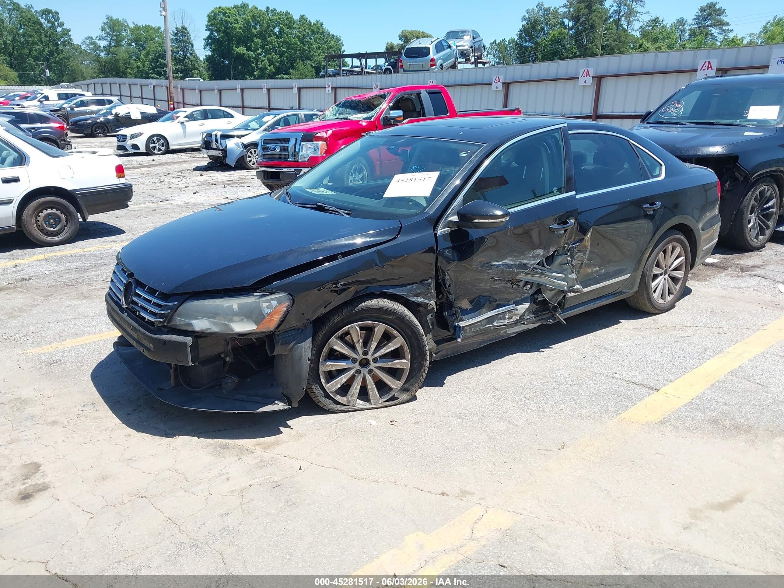 2012 Volkswagen Passat 2.5l Sel Black vin: 1VWCH7A36CC073039