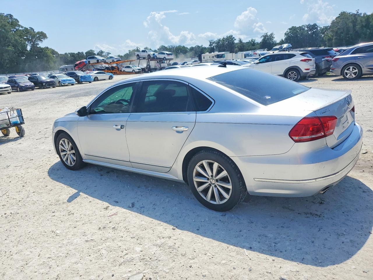 2012 Volkswagen Passat Sel Silver vin: 1VWCH7A37CC072420