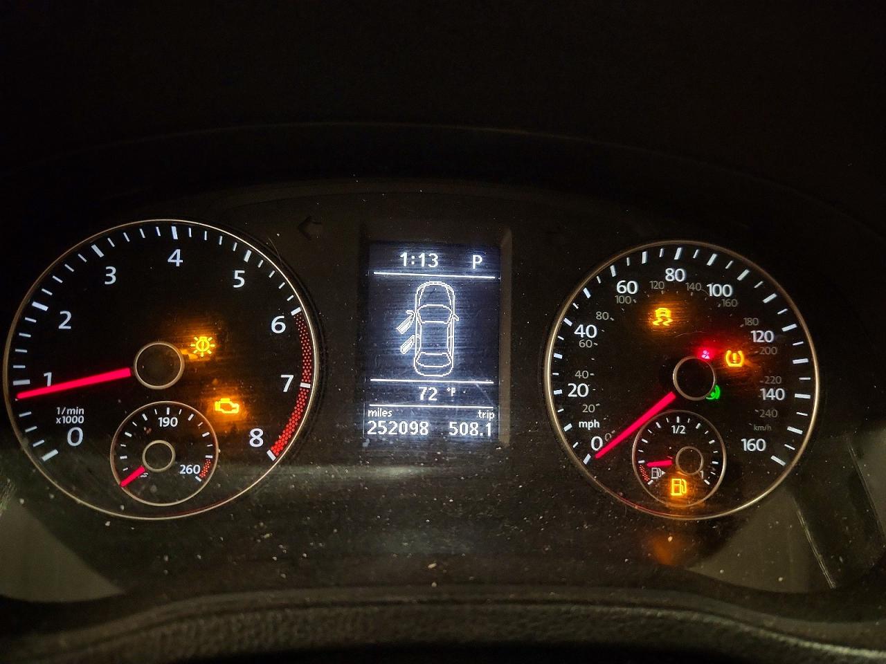 2012 Volkswagen Passat Sel Белый vin: 1VWCH7A38CC040110