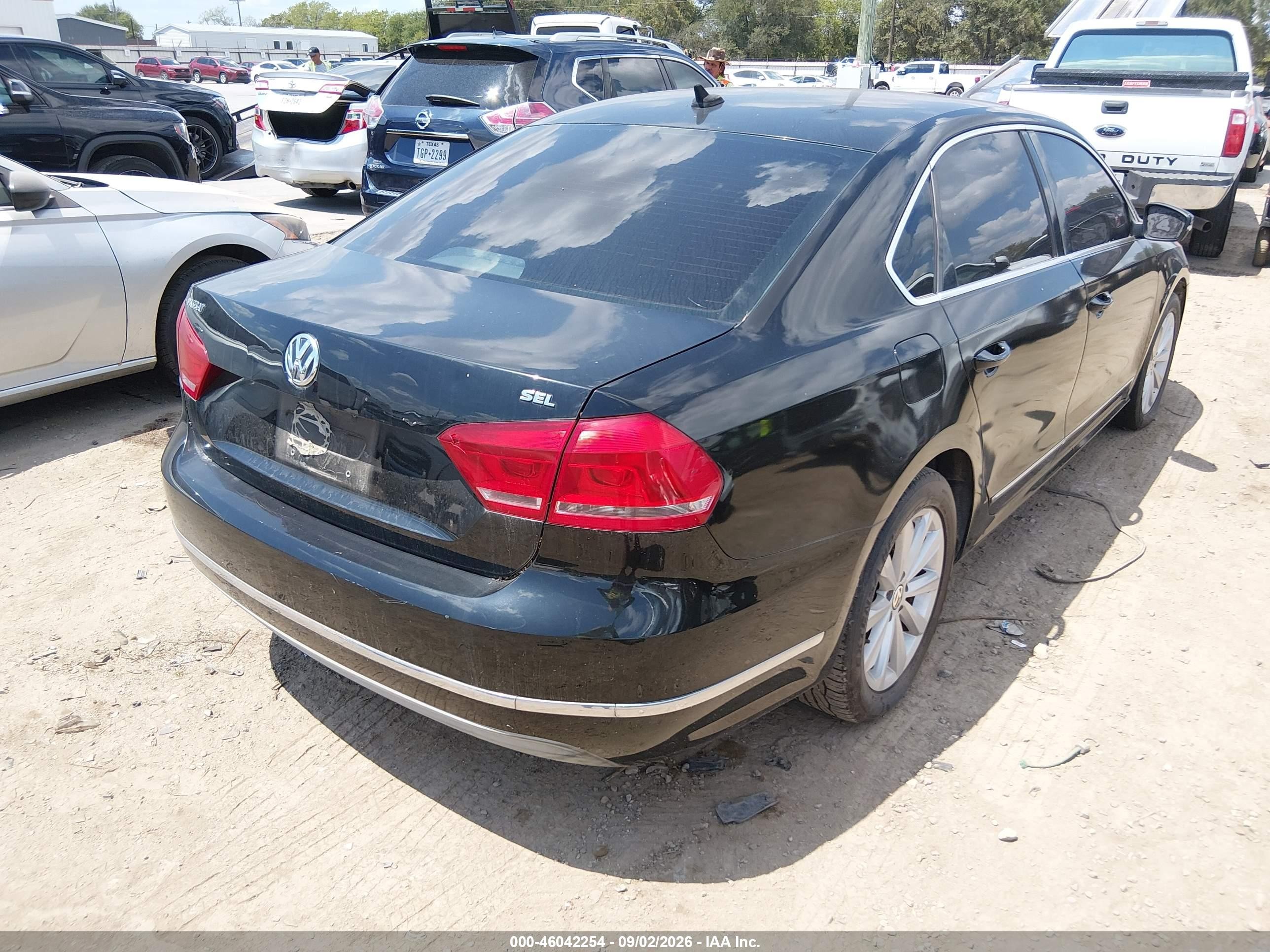 2013 Volkswagen Passat 2.5l Sel Premium Black vin: 1VWCH7A38DC059080