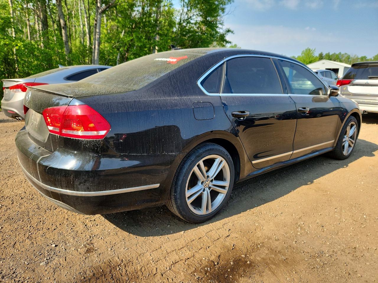 2012 Volkswagen Passat Sel Черный vin: 1VWCH7A39CC007648