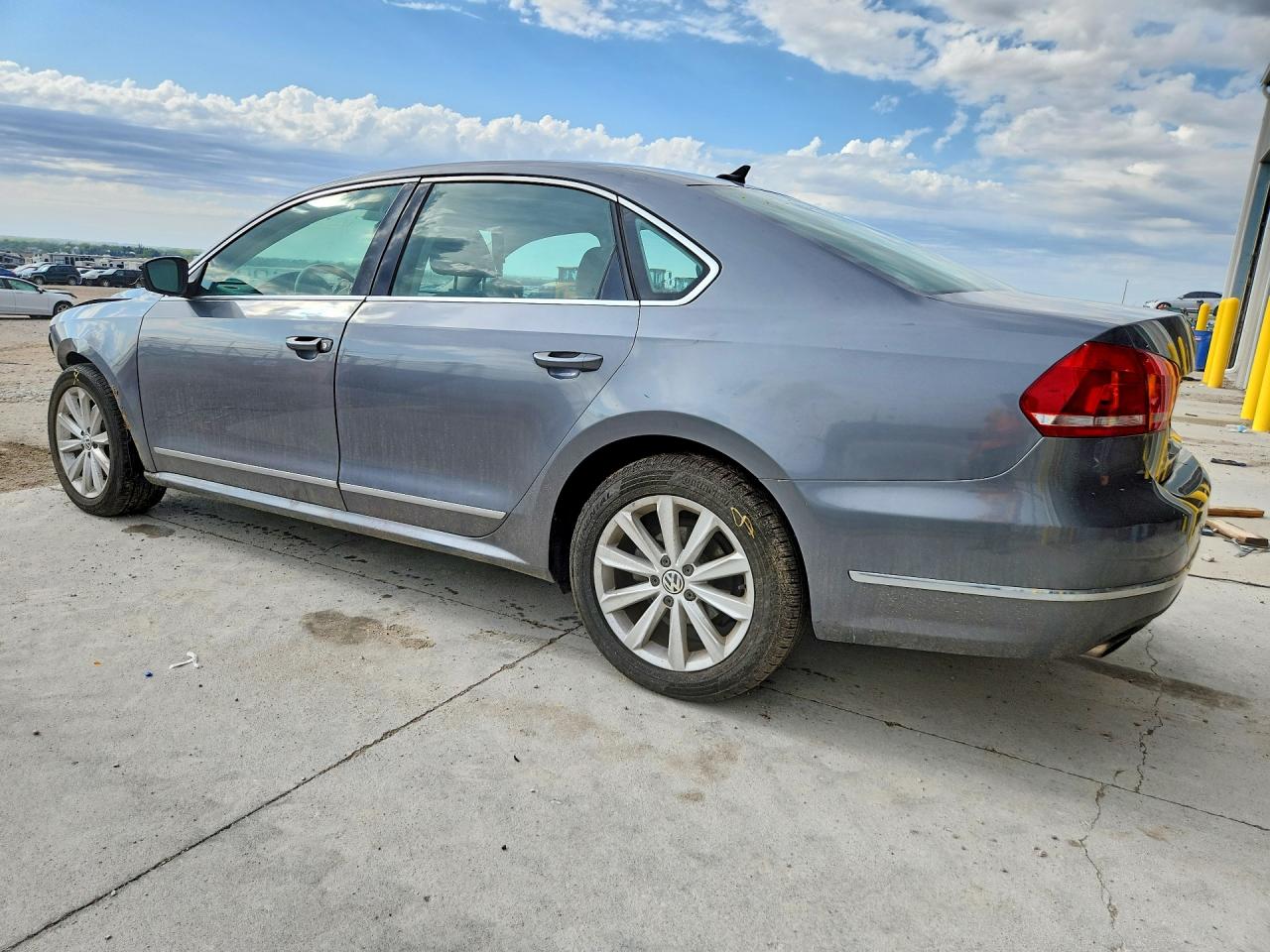 2013 Volkswagen Passat Sel Silver vin: 1VWCH7A39DC014536