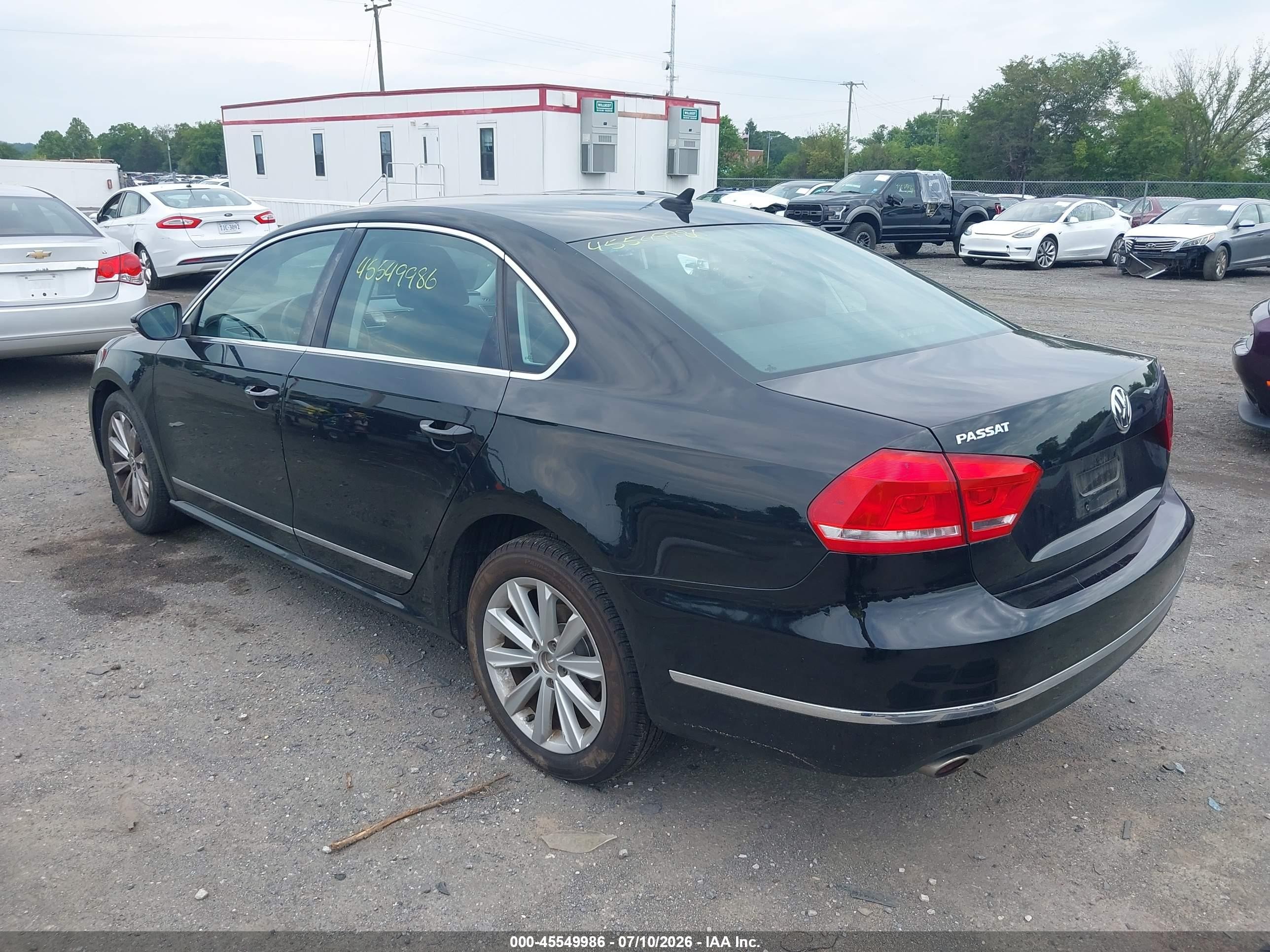 2012 Volkswagen Passat 2.5l Sel Черный vin: 1VWCH7A3XCC026399