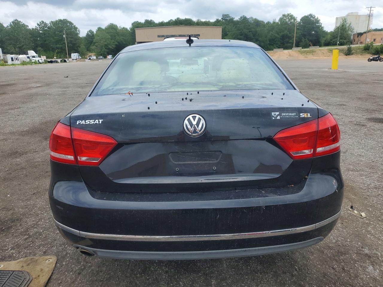 2012 Volkswagen Passat Sel Black vin: 1VWCH7A3XCC071908