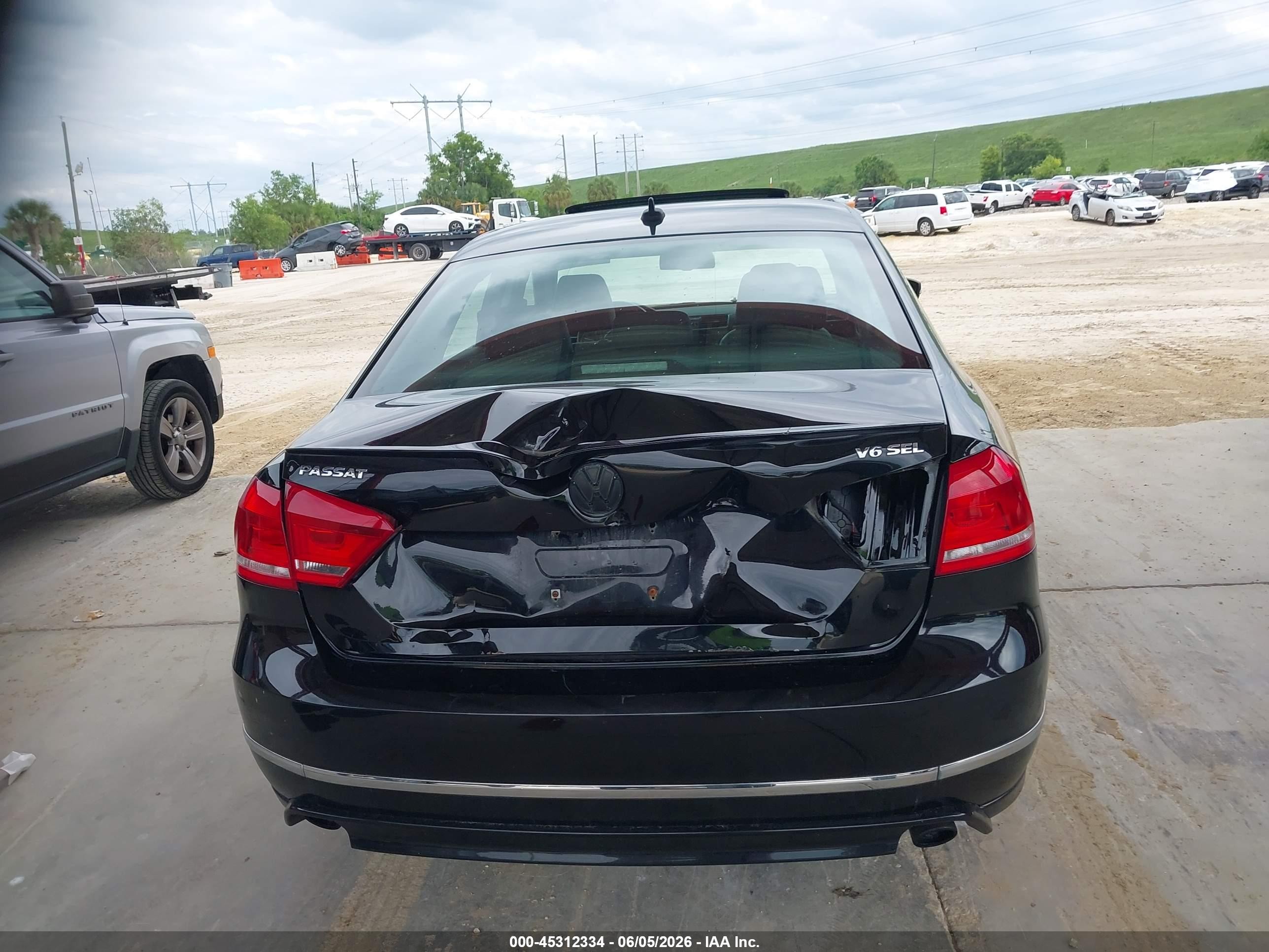 2015 Volkswagen Passat 3.6l V6 Sel Premium Black vin: 1VWCM7A30FC075076