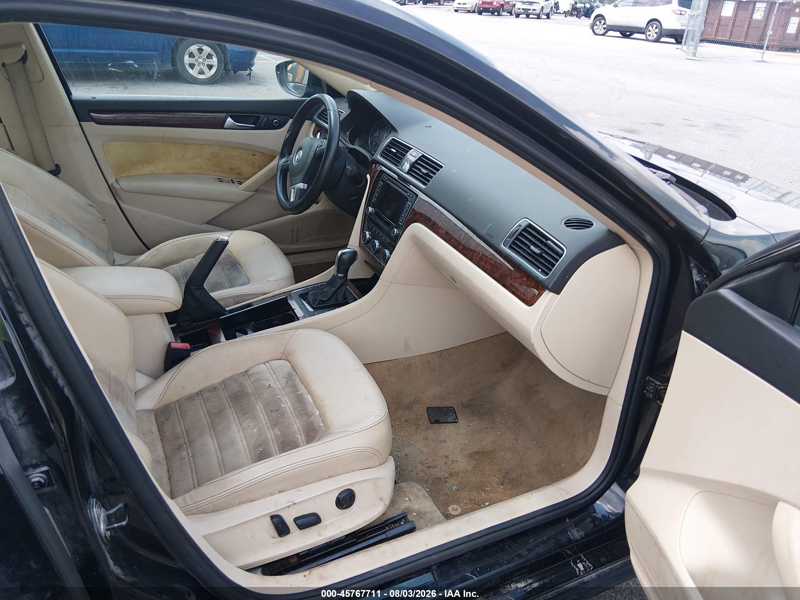 2012 Volkswagen Passat 3.6l V6 Sel Premium Black vin: 1VWCM7A31CC013052