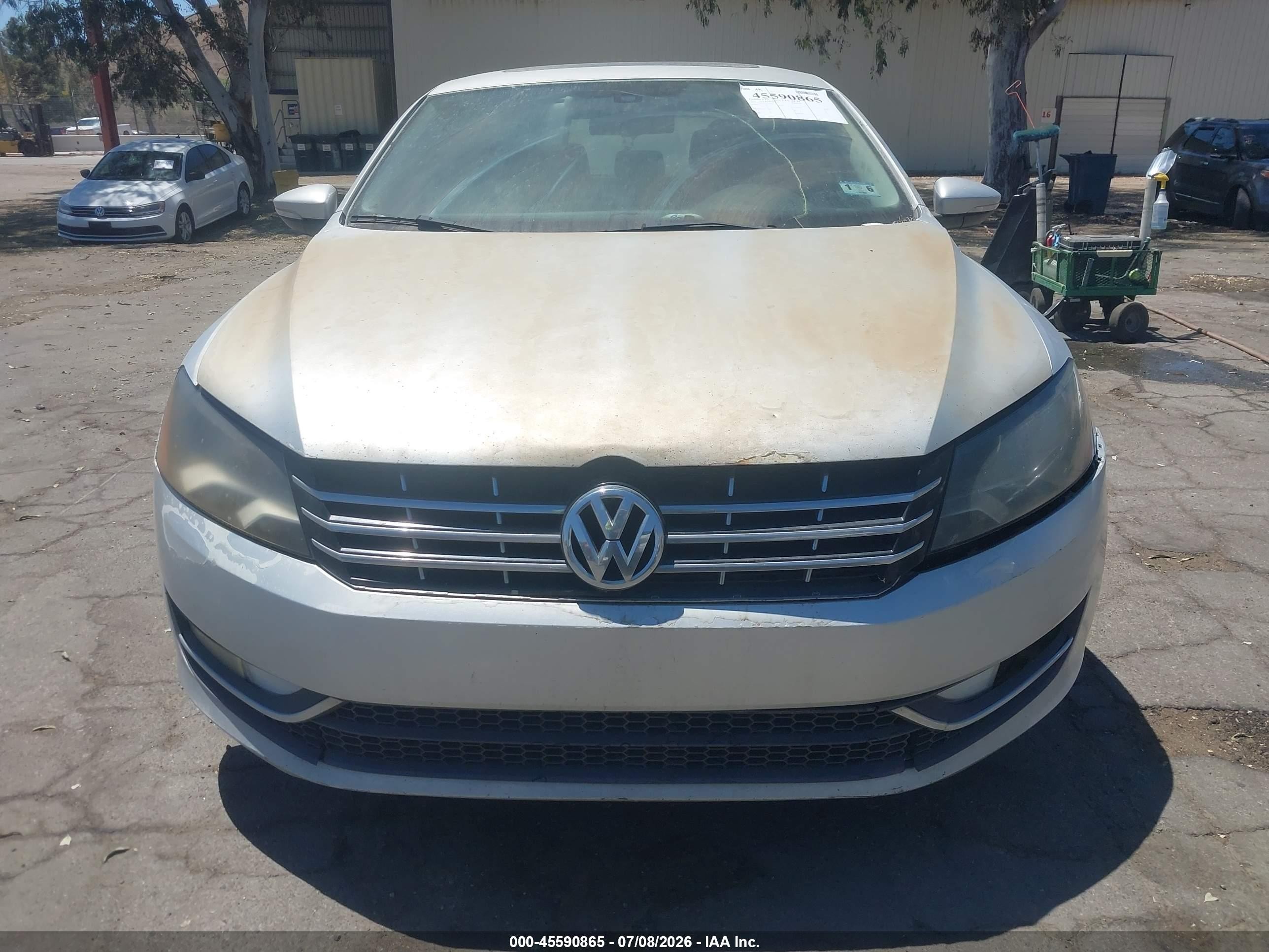 2012 Volkswagen Passat 3.6l V6 Sel Premium Silver vin: 1VWCM7A33CC026157
