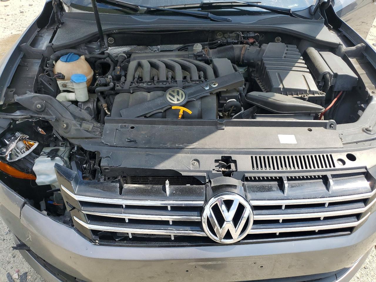 2014 Volkswagen Passat Sel Gray vin: 1VWCM7A34EC031726