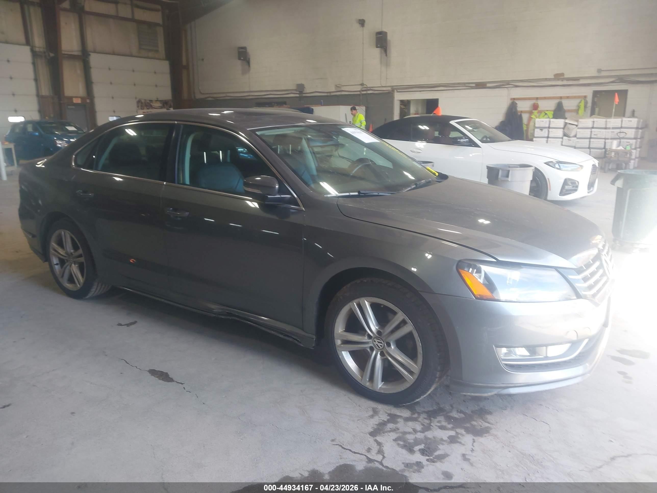 1VWCM7A34FC054800
