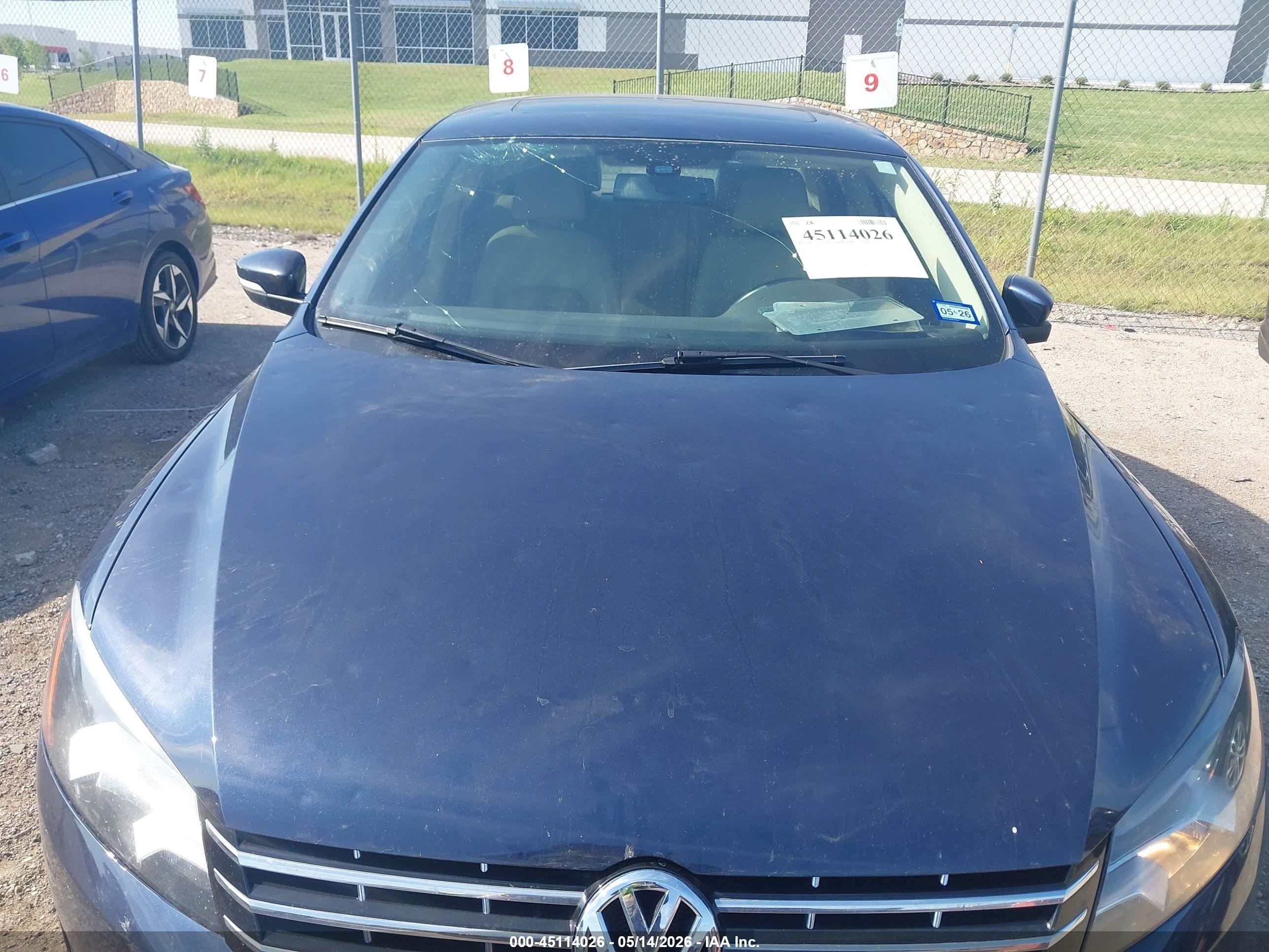 2013 Volkswagen Passat 3.6l V6 Sel Premium Blue vin: 1VWCM7A35DC147211