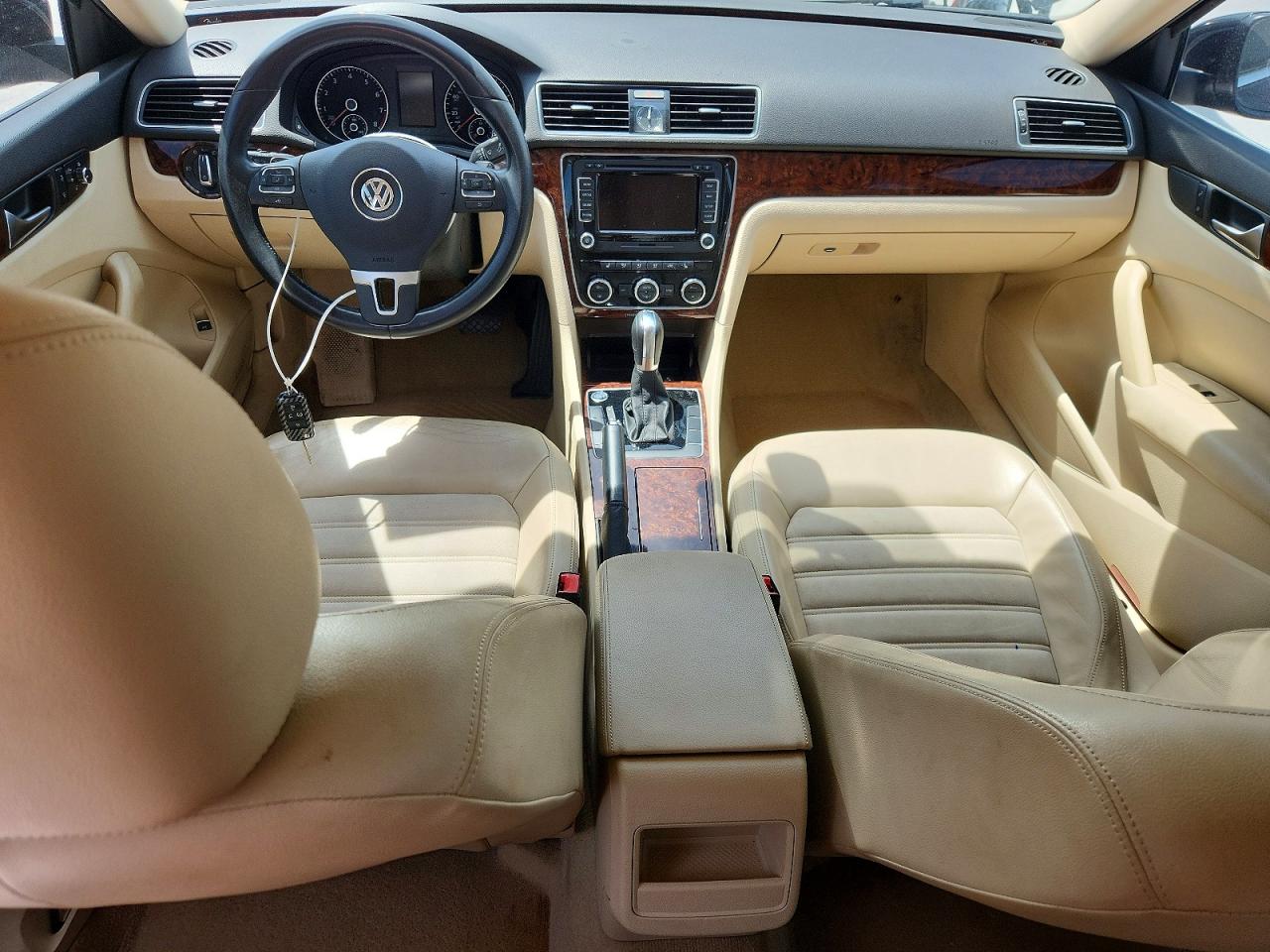 2012 Volkswagen Passat Sel Черный vin: 1VWCM7A36CC009255