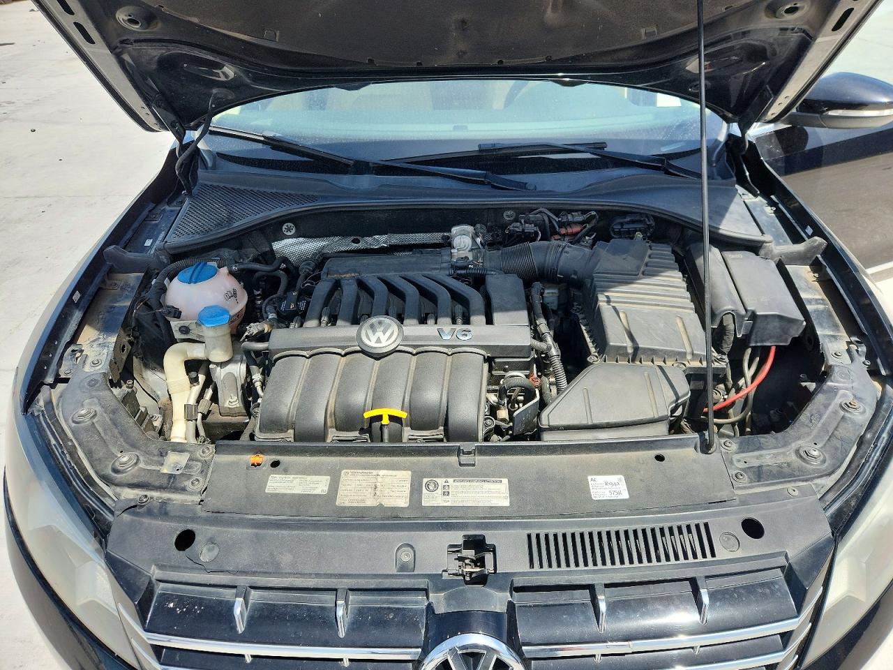 2012 Volkswagen Passat Sel Черный vin: 1VWCM7A36CC009255