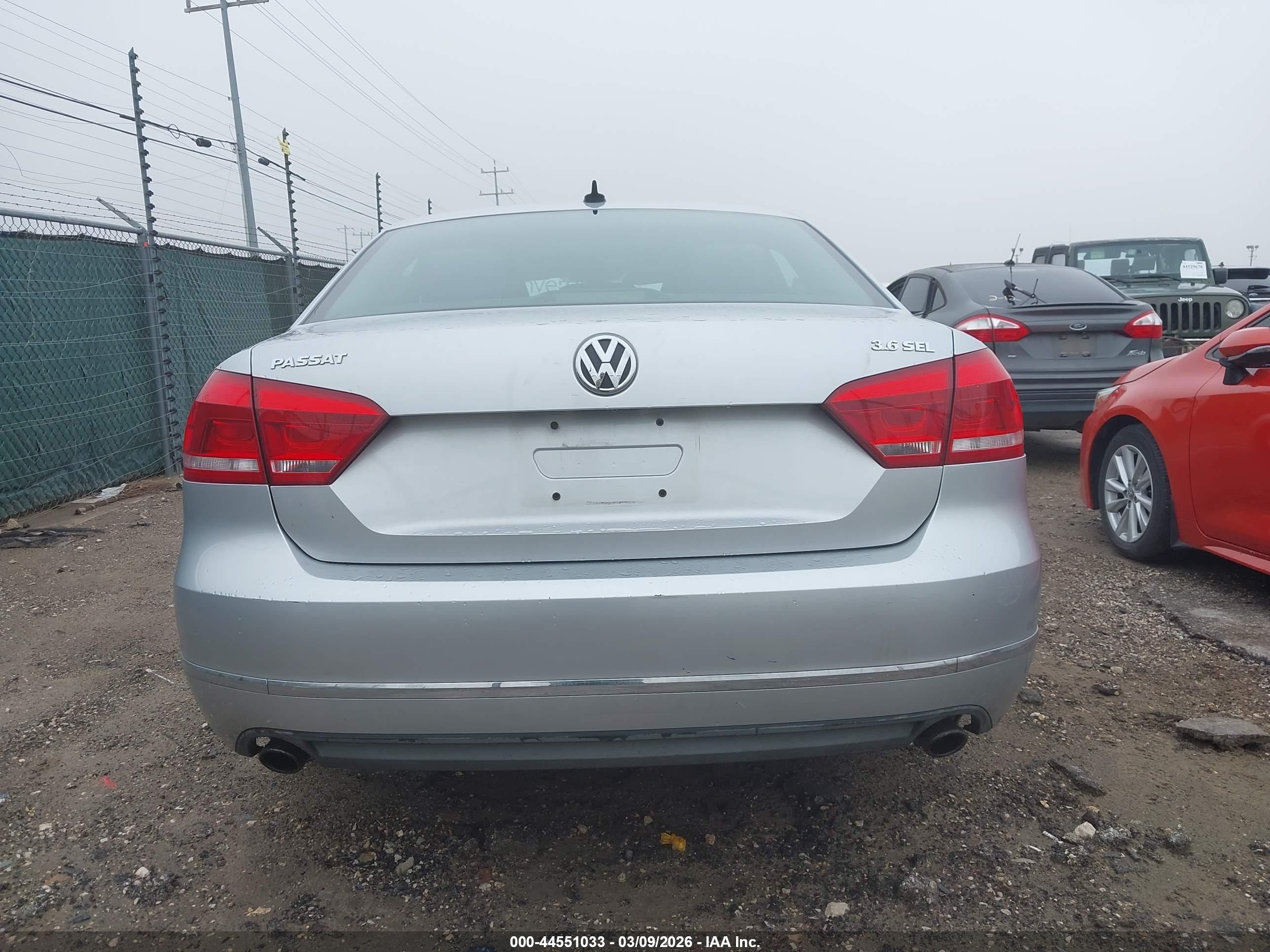 2012 Volkswagen Passat 3.6l V6 Sel Premium Silver vin: 1VWCM7A36CC011667