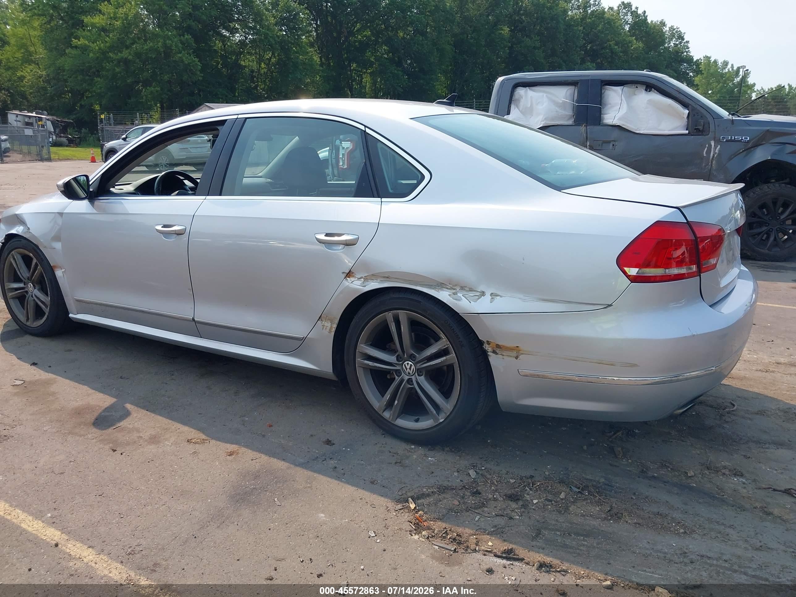 2012 Volkswagen Passat 3.6l V6 Sel Premium Silver vin: 1VWCM7A36CC011734