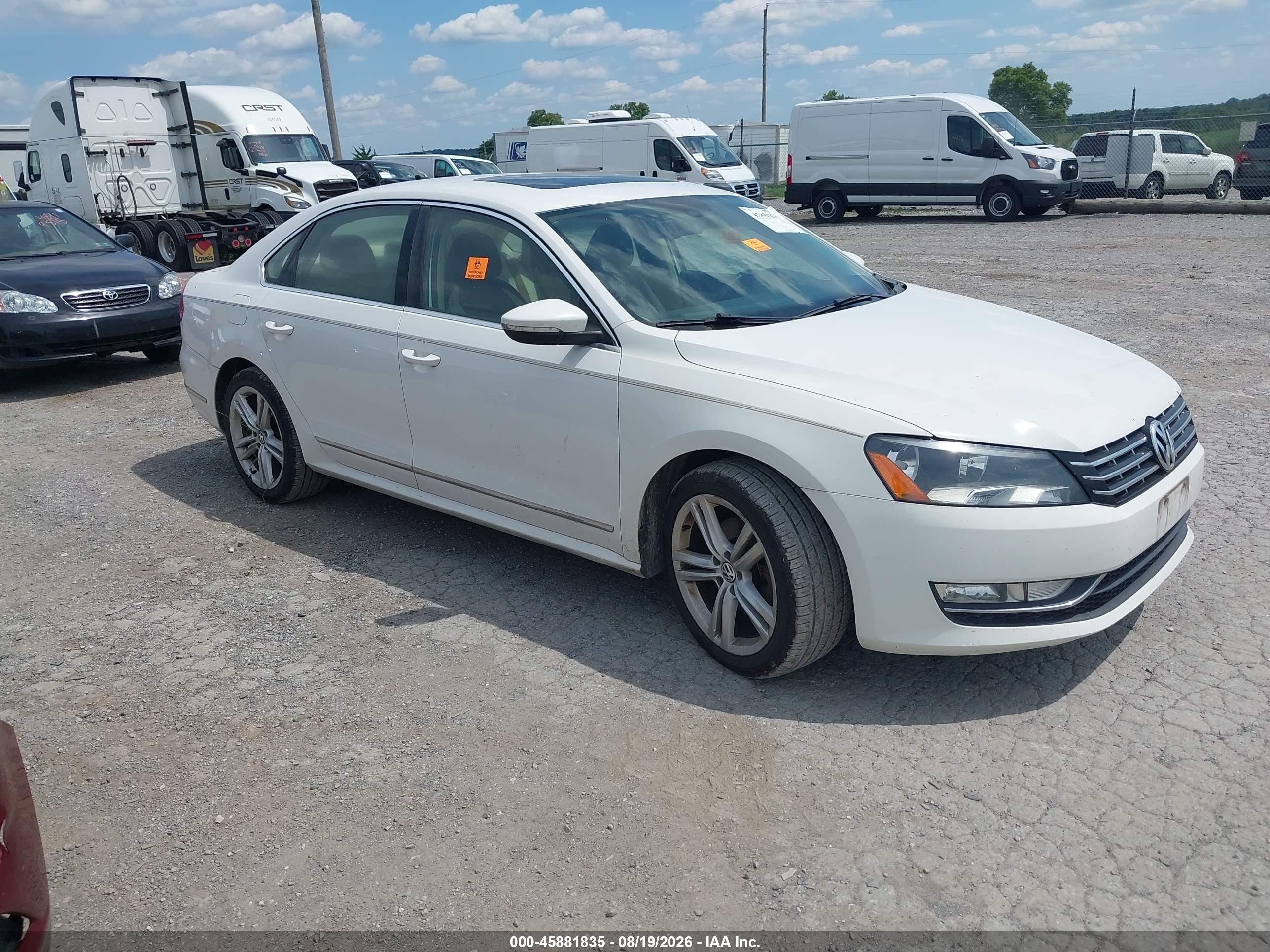 2012 Volkswagen Passat 3.6l V6 Sel Premium White vin: 1VWCM7A37CC059002