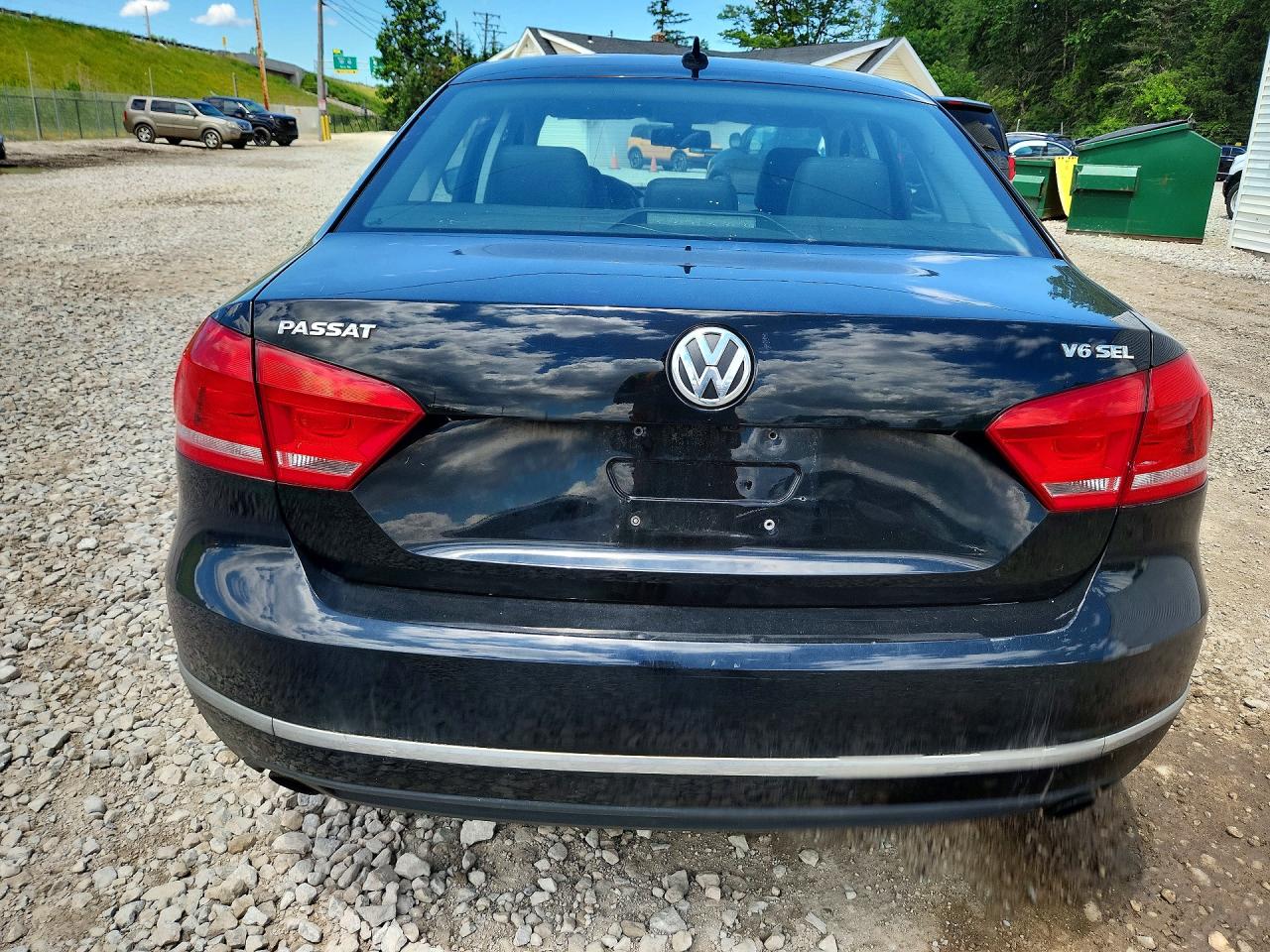 2014 Volkswagen Passat Sel Черный vin: 1VWCM7A38EC031034