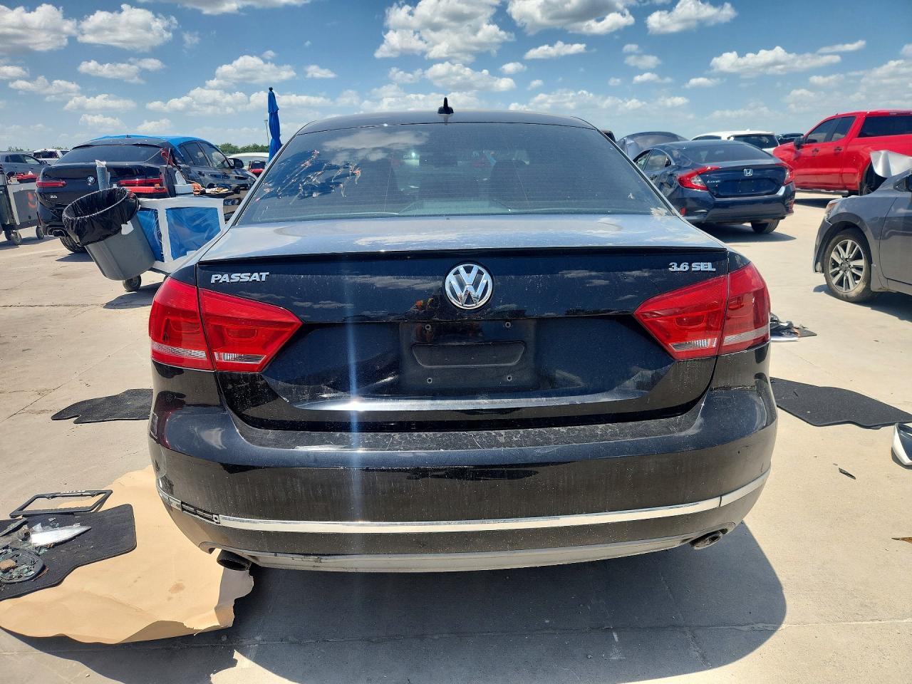 2012 Volkswagen Passat Sel Black vin: 1VWCM7A39CC096231