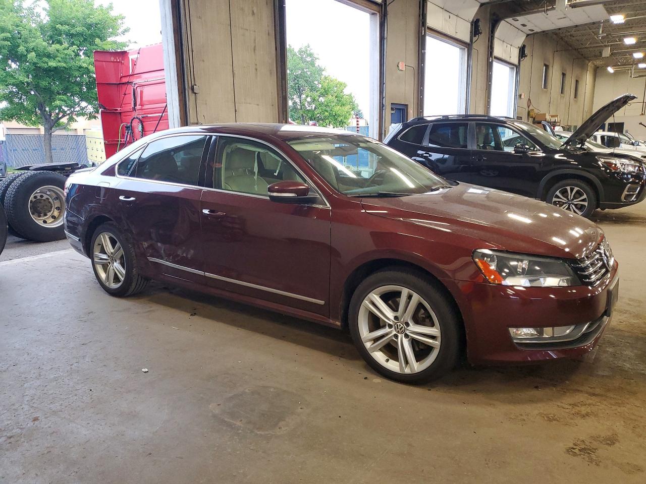 2014 Volkswagen Passat Sel Maroon vin: 1VWCM7A39EC077715