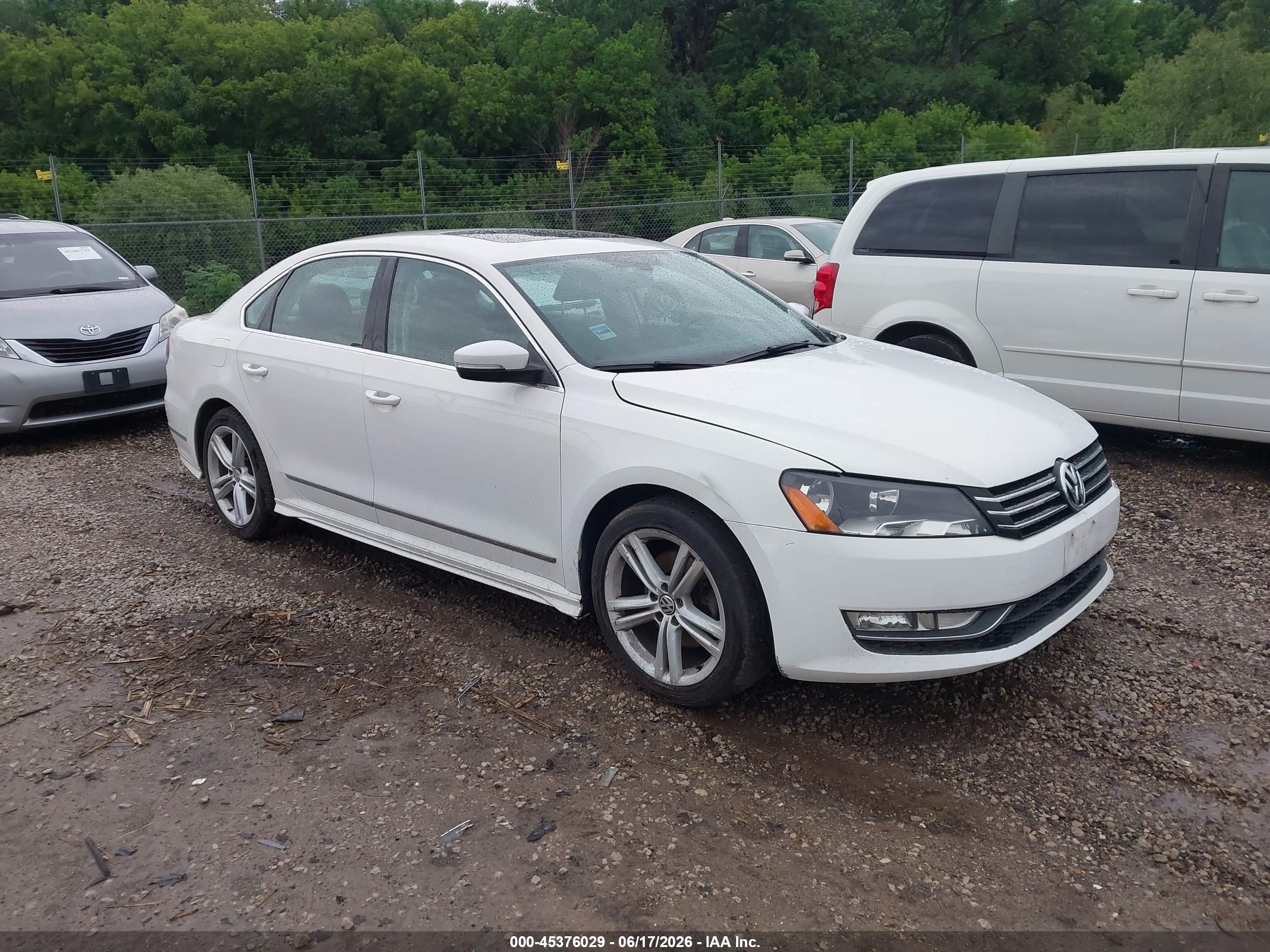 1VWCM7A39FC083838