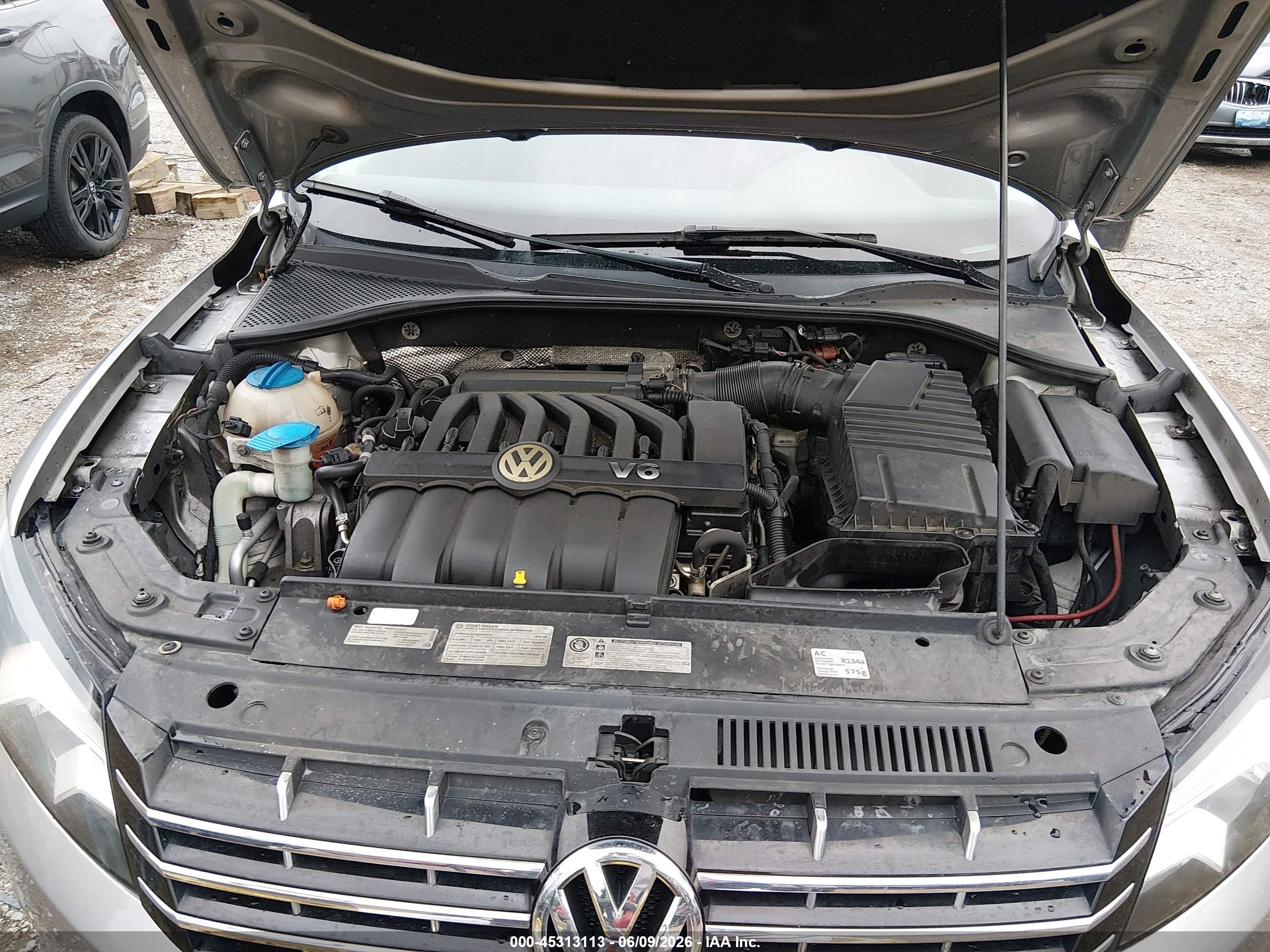 2012 Volkswagen Passat 3.6l V6 Sel Premium Silver vin: 1VWCM7A3XCC059902