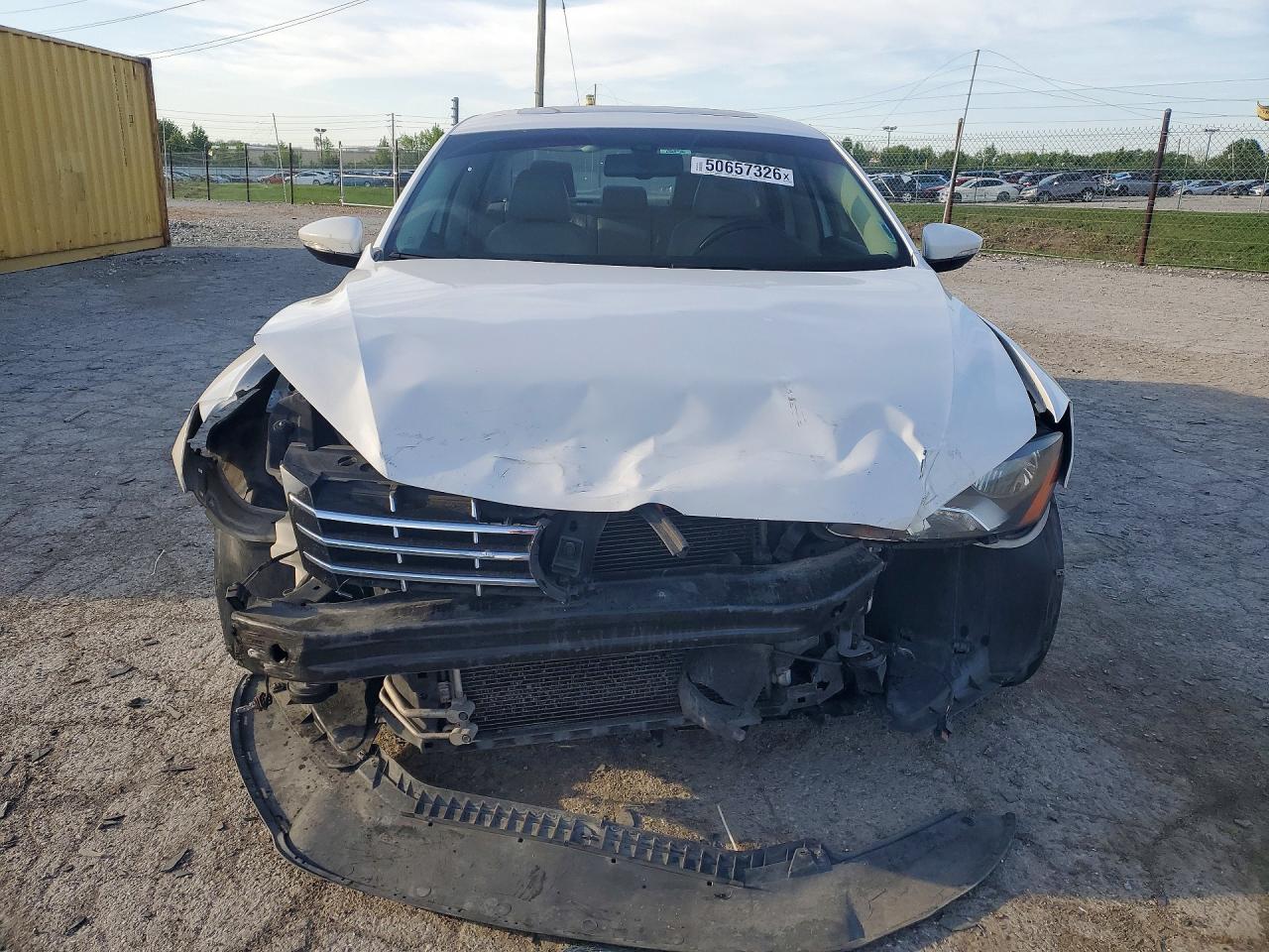 2012 Volkswagen Passat Sel White vin: 1VWCN7A30CC082926