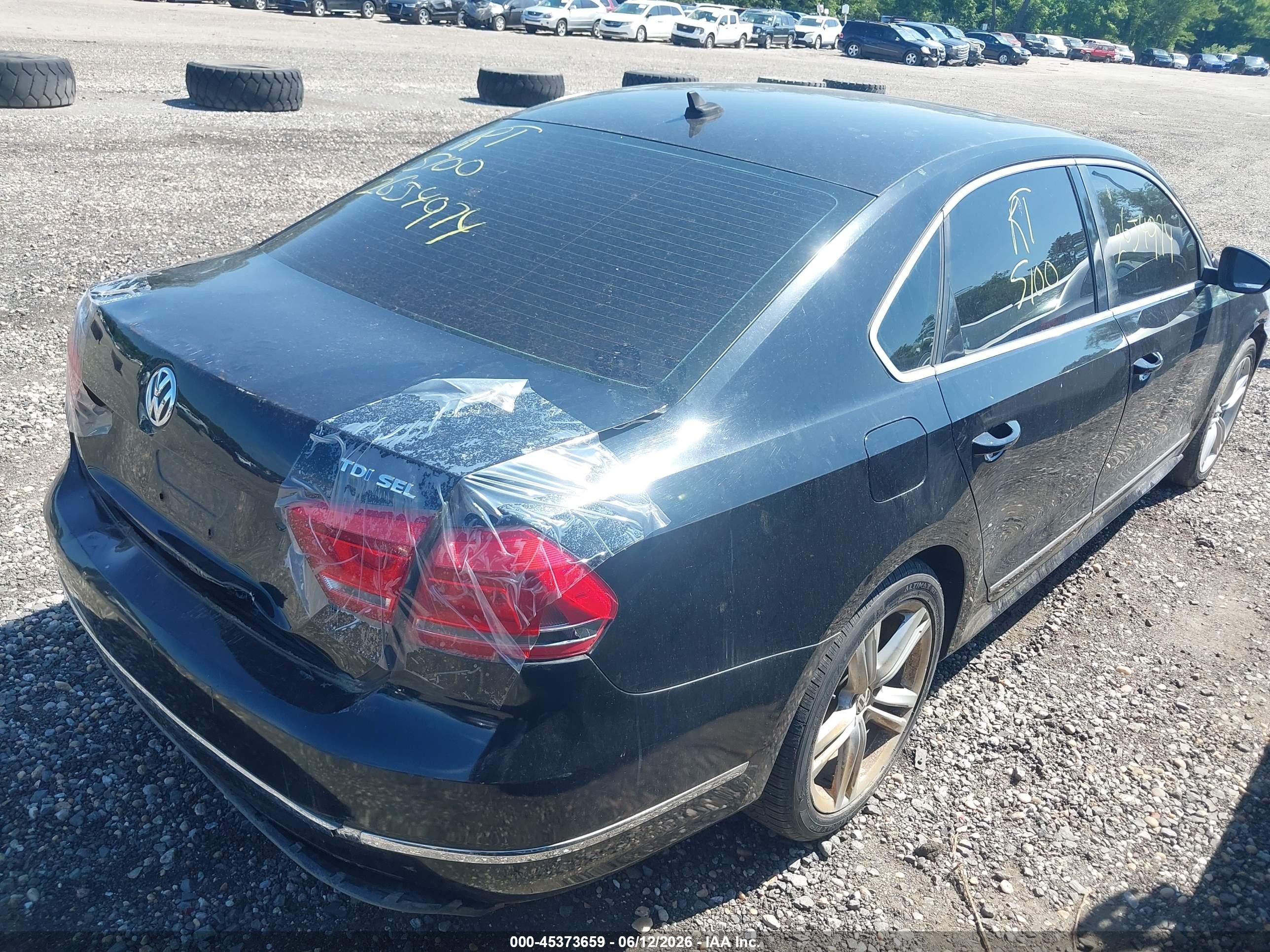 2012 Volkswagen Passat 2.0l Tdi Sel Premium Black vin: 1VWCN7A30CC097359