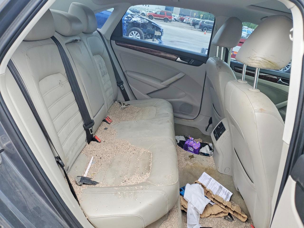 2013 Volkswagen Passat Sel Gray vin: 1VWCN7A30DC062757