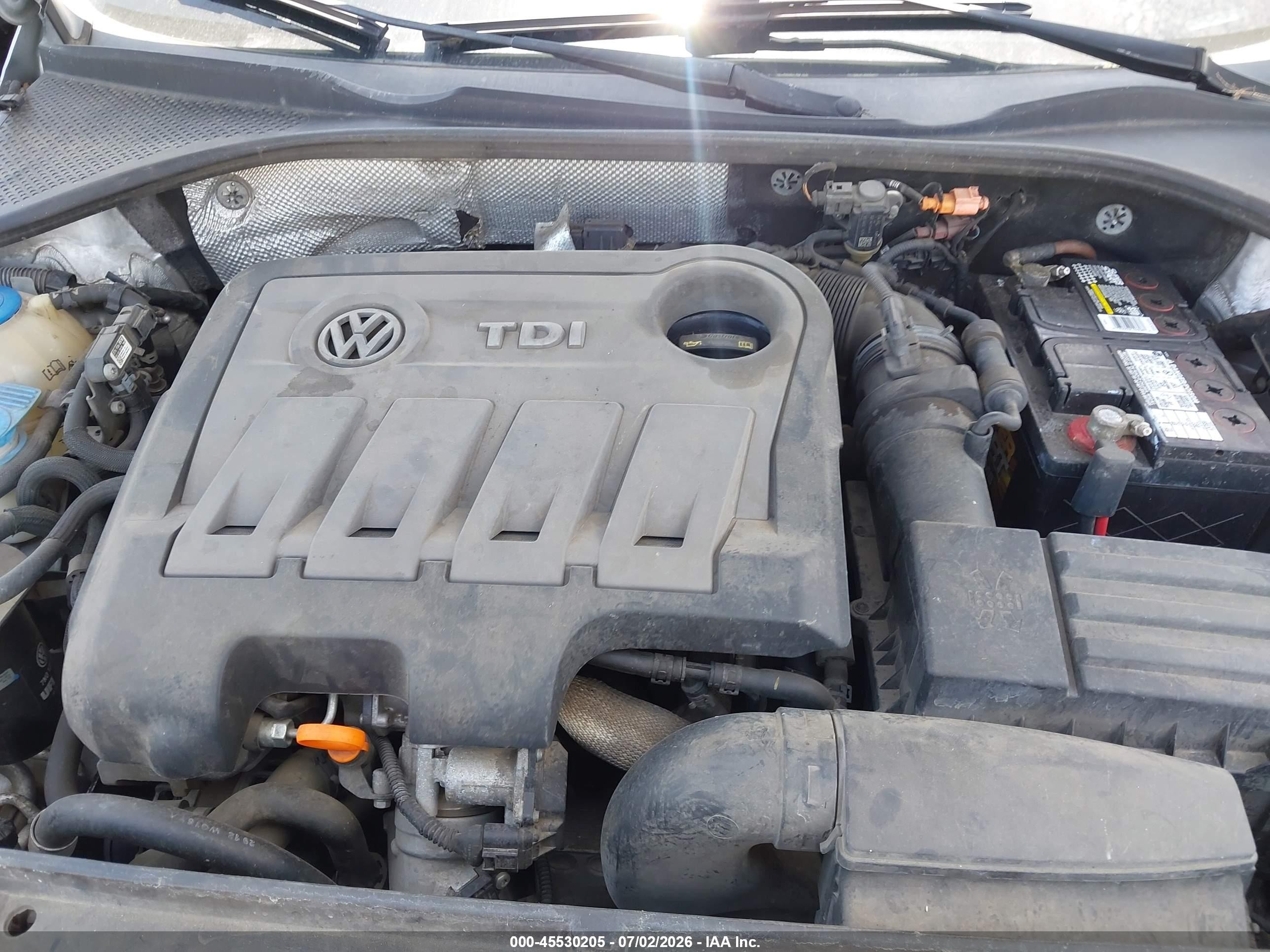 2013 Volkswagen Passat 2.0l Tdi Sel Premium Silver vin: 1VWCN7A30DC064993