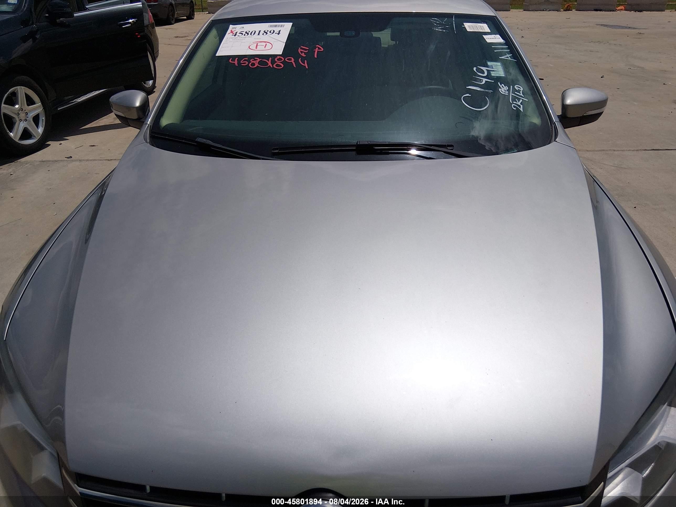 2013 Volkswagen Passat Sel Silver vin: 1VWCN7A30DC074519