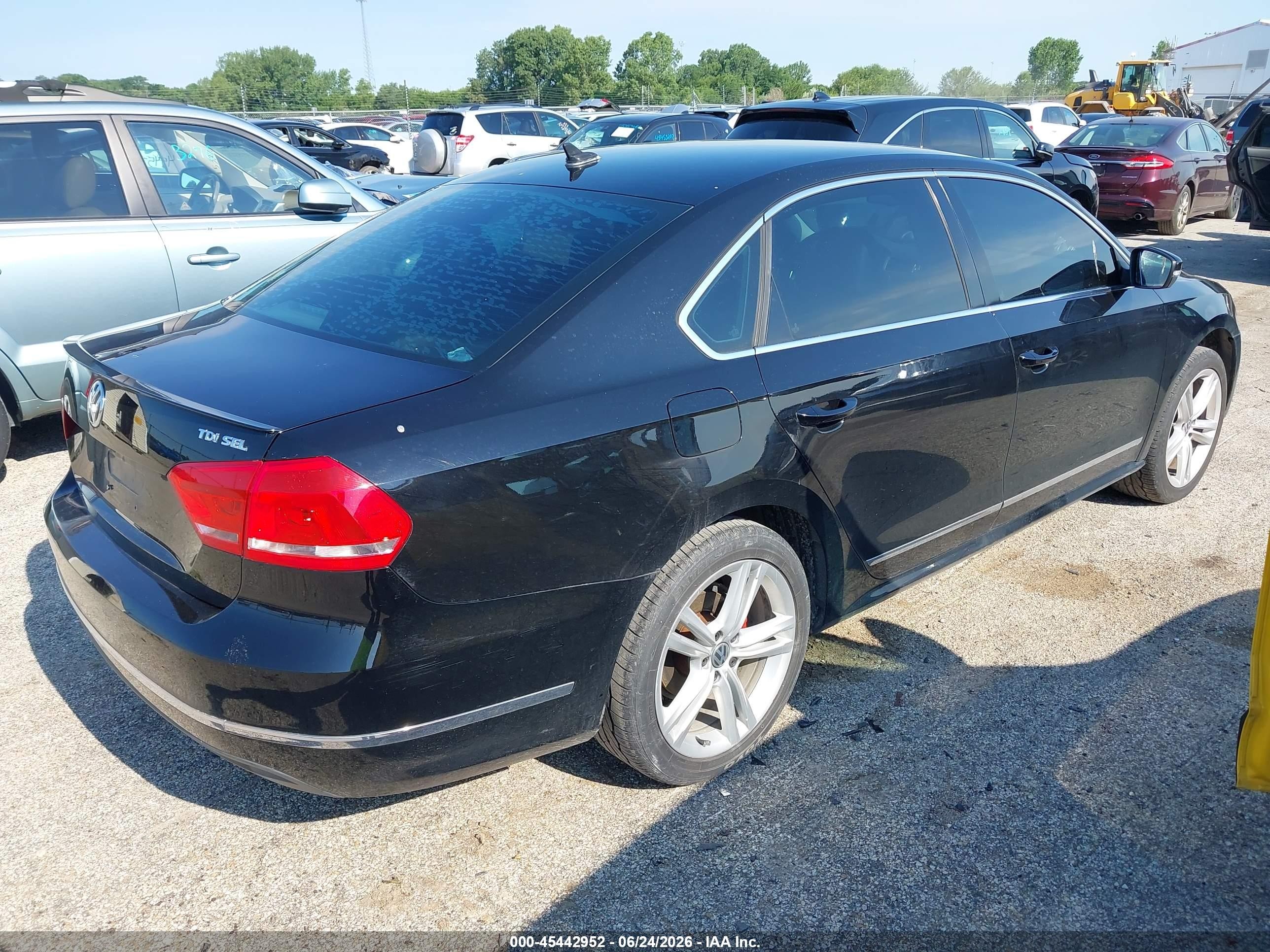 2014 Volkswagen Passat 2.0l Tdi Sel Premium Black vin: 1VWCN7A30EC068835
