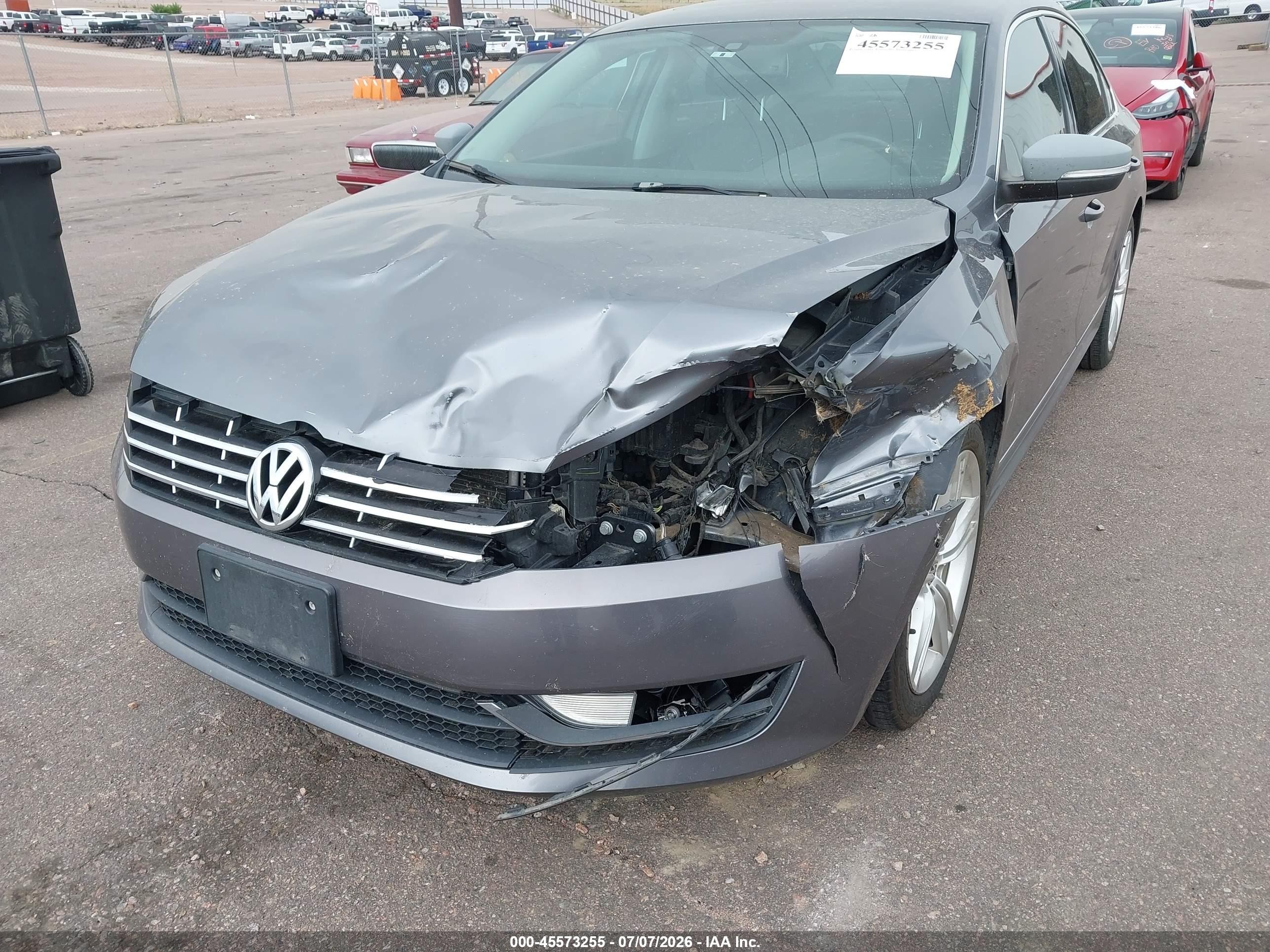 2014 Volkswagen Passat 2.0l Tdi Sel Premium Gray vin: 1VWCN7A30EC086963