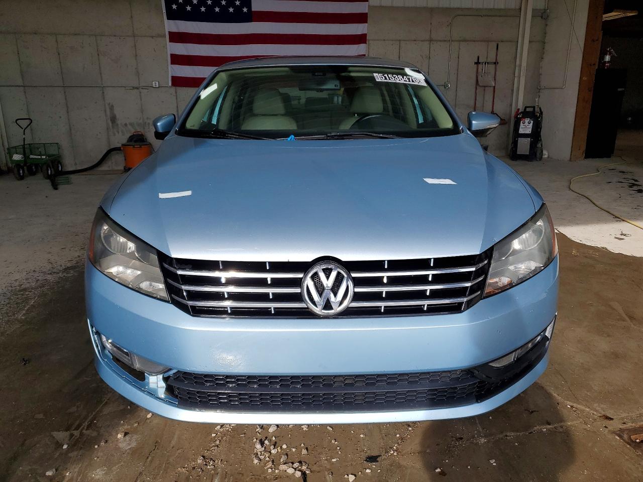 2012 Volkswagen Passat Sel Синий vin: 1VWCN7A31CC020063