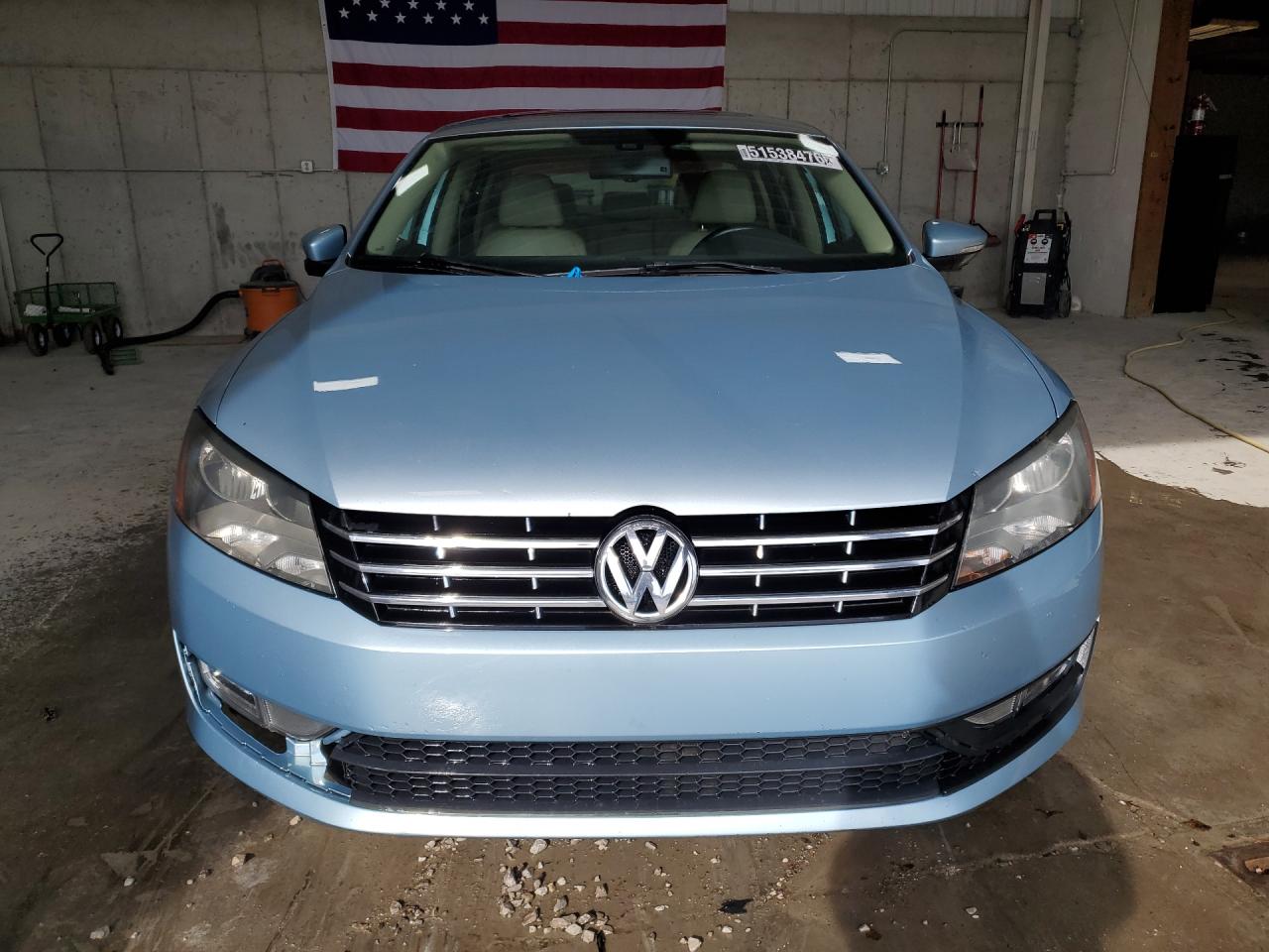 2012 Volkswagen Passat Sel Синий vin: 1VWCN7A31CC020063 Damage: Hood, Chipped, 2