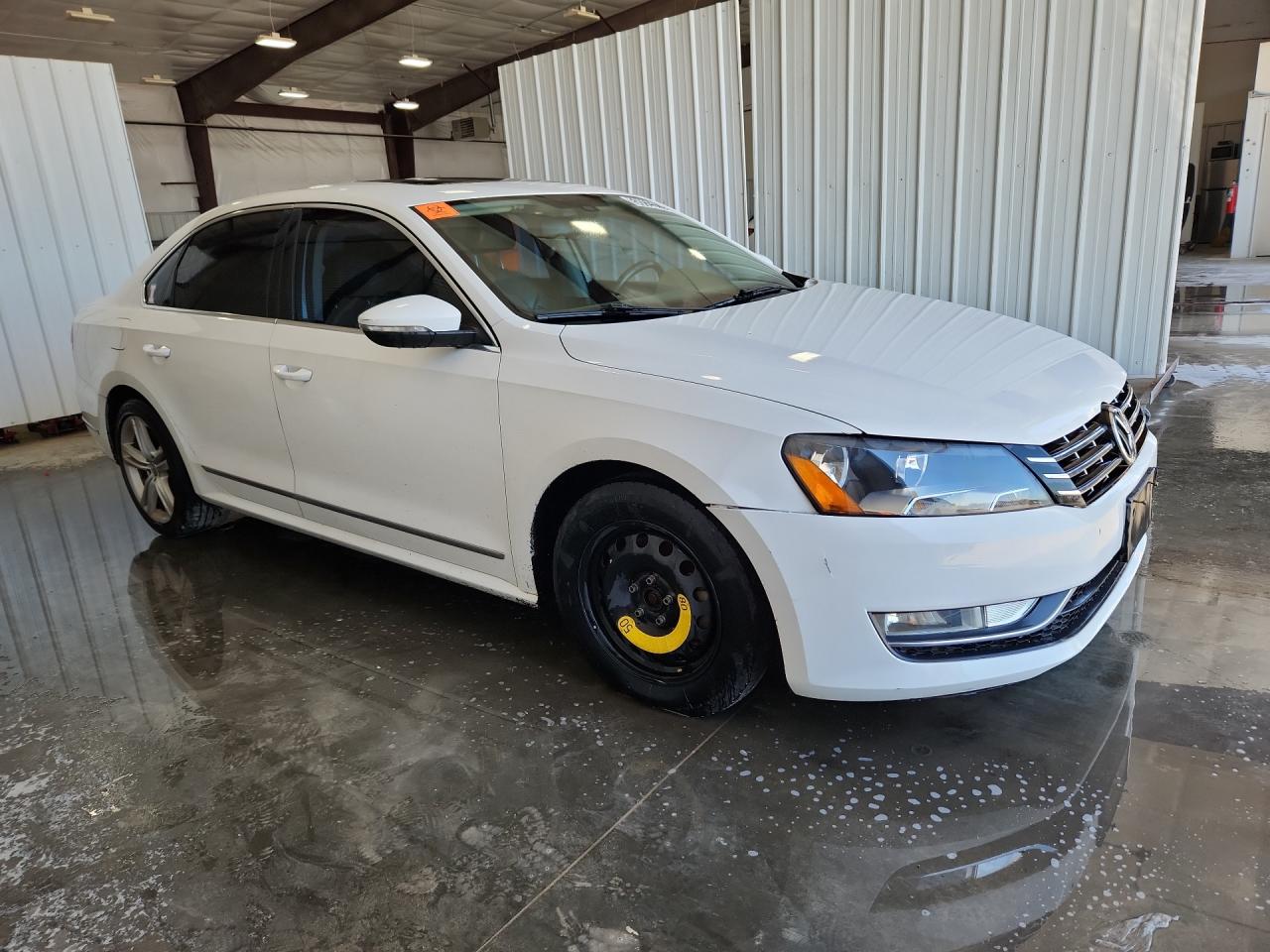 2012 Volkswagen Passat Sel White vin: 1VWCN7A31CC041155 Damage: Spare Tire, Worn, Replacement Required