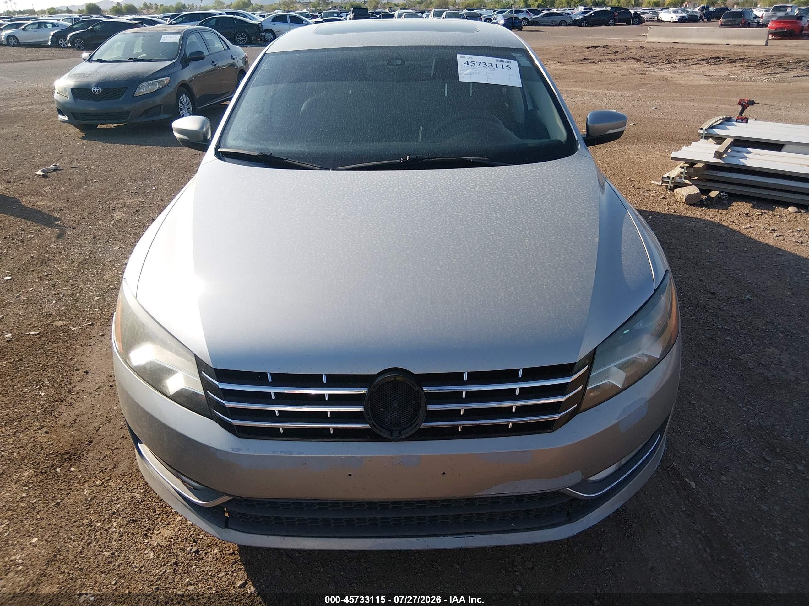 2013 Volkswagen Passat 2.0l Tdi Sel Premium Silver vin: 1VWCN7A31DC078871