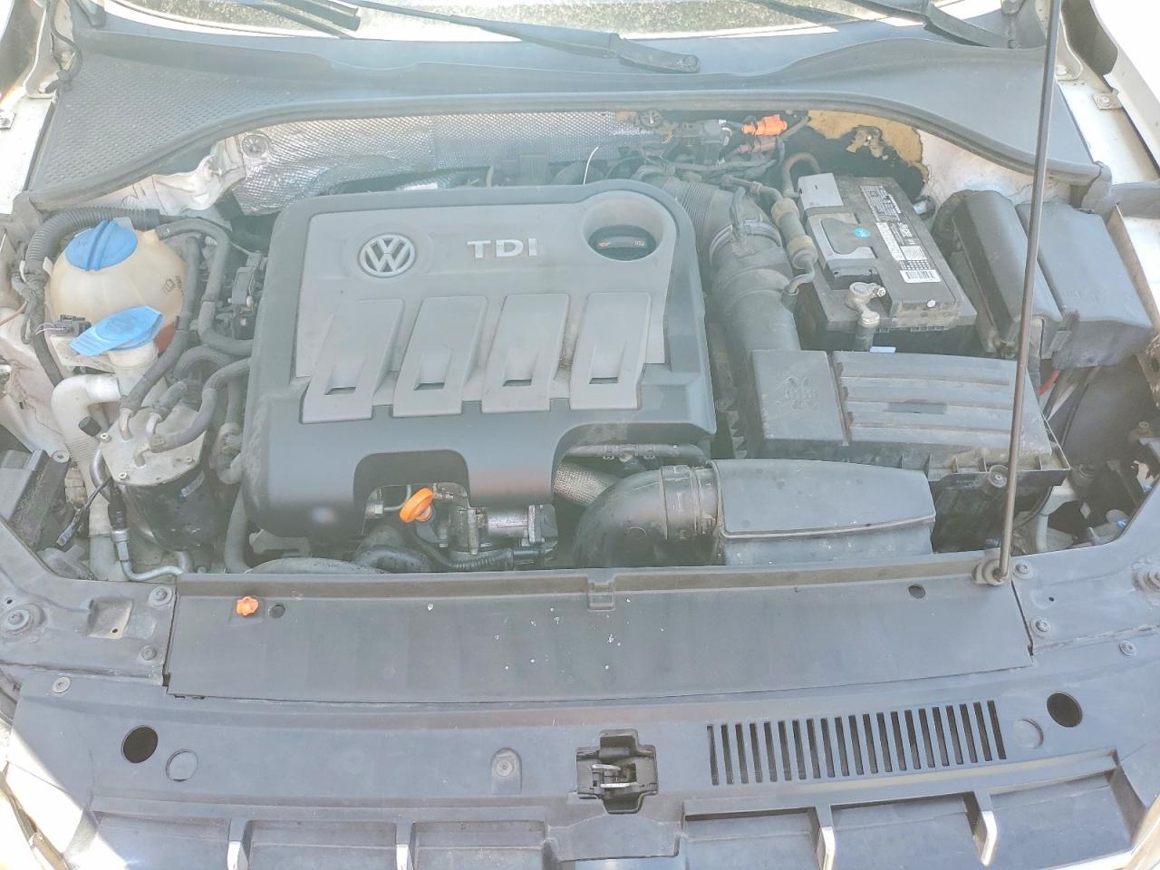 2013 Volkswagen Passat Sel Белый vin: 1VWCN7A31DC106300