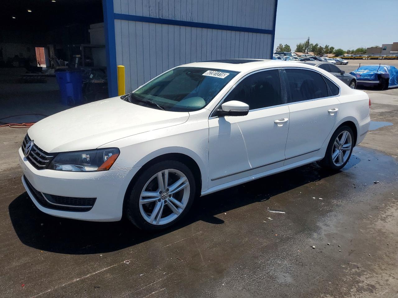 2013 Volkswagen Passat Sel Белый vin: 1VWCN7A31DC106300