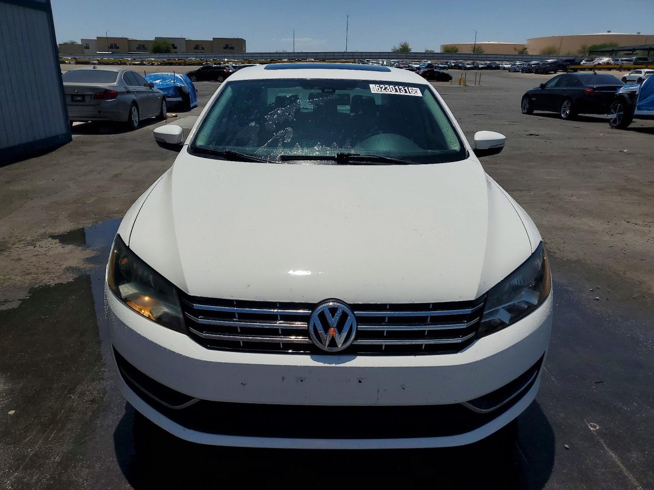 2013 Volkswagen Passat Sel Белый vin: 1VWCN7A31DC106300
